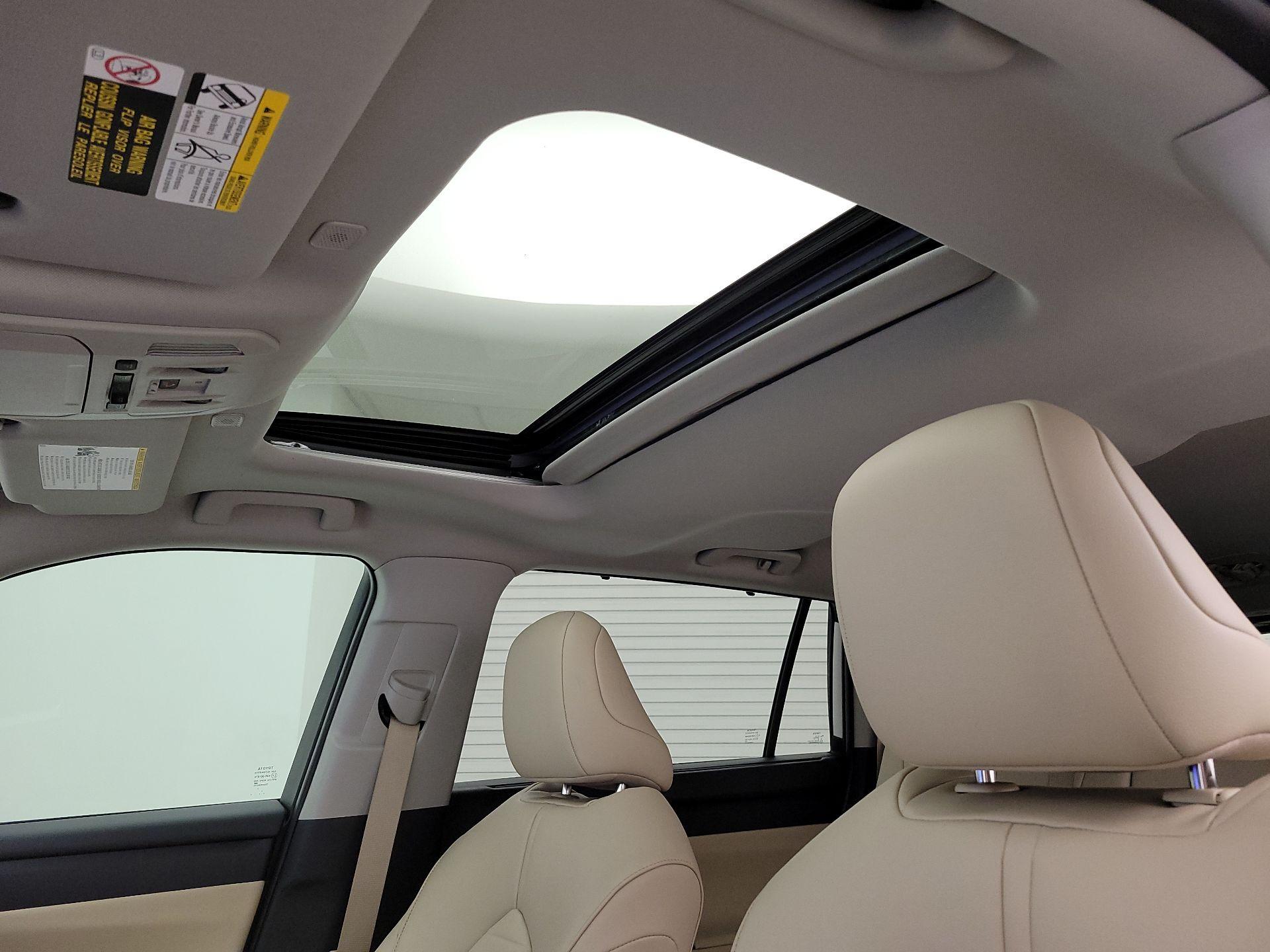 Thumbnail: 2024 Toyota Highlander - 19