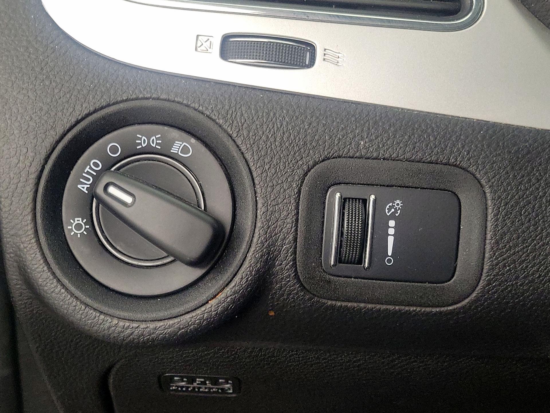 Thumbnail: 2017 Dodge Journey - 13