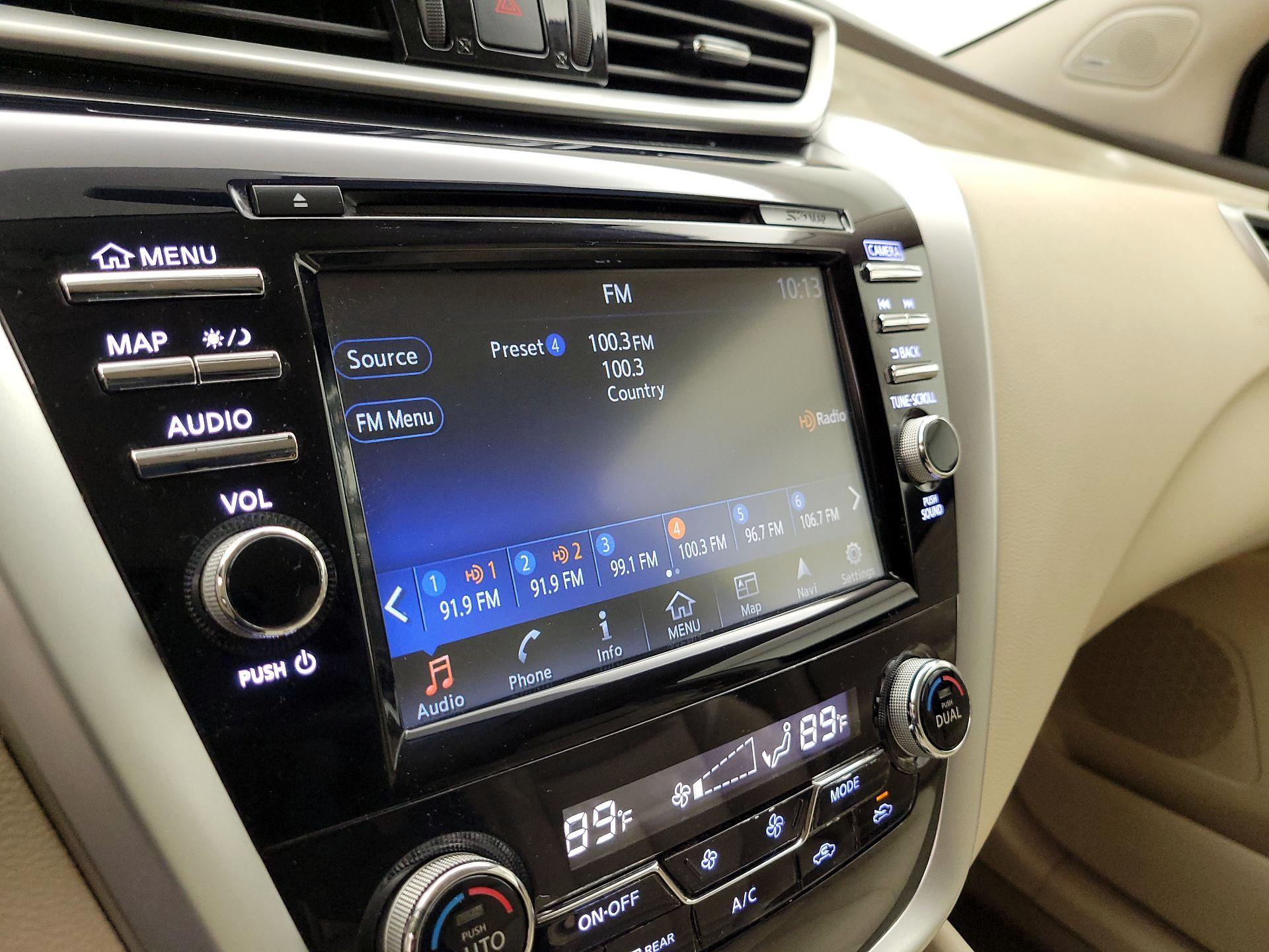 Thumbnail: 2015 Nissan Murano - 16