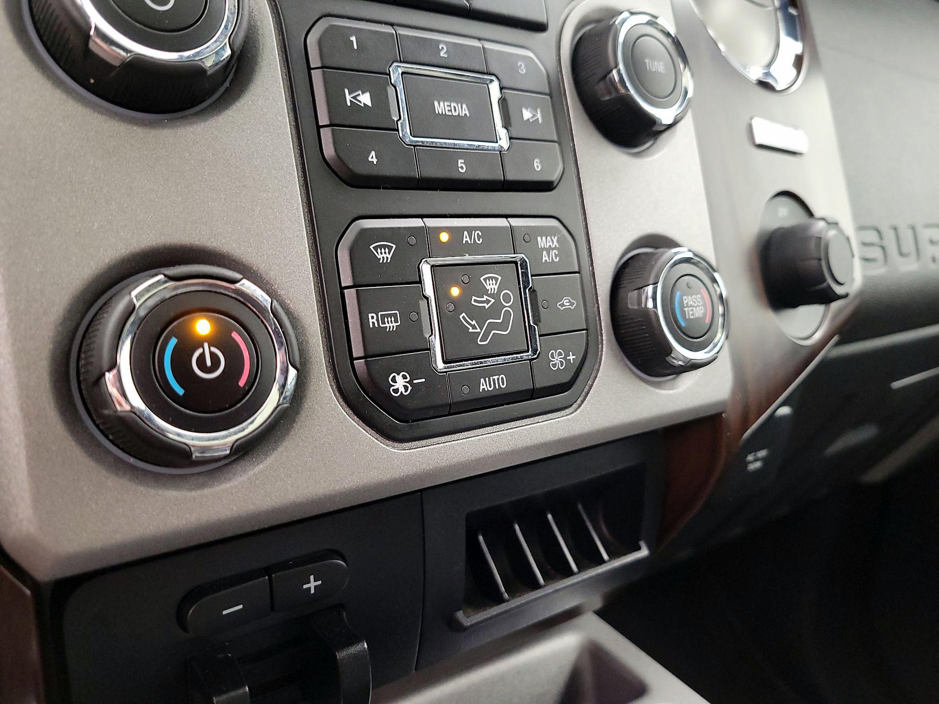 Thumbnail: 2014 Ford F-250 - 17