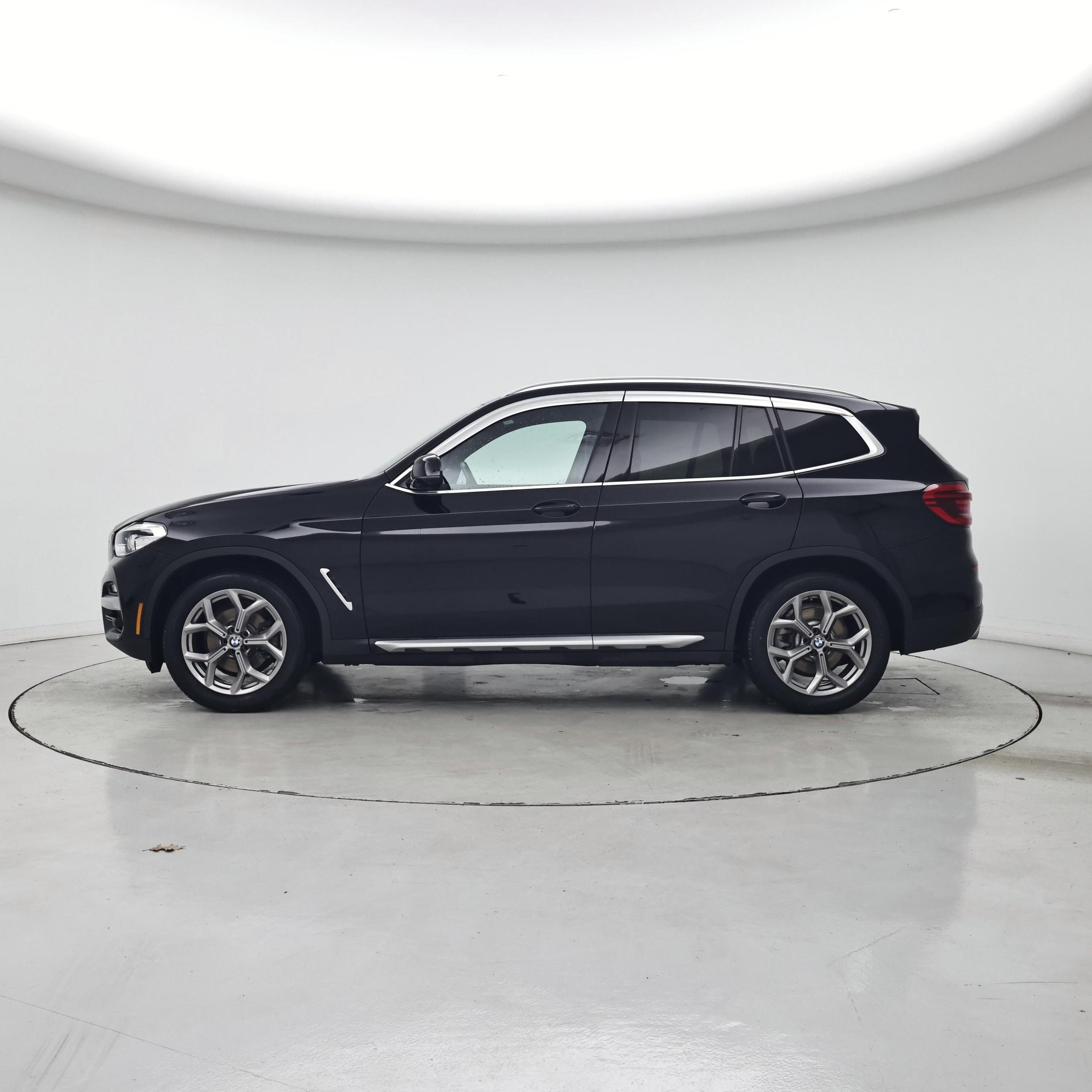 Thumbnail: 2021 BMW X3 - 3