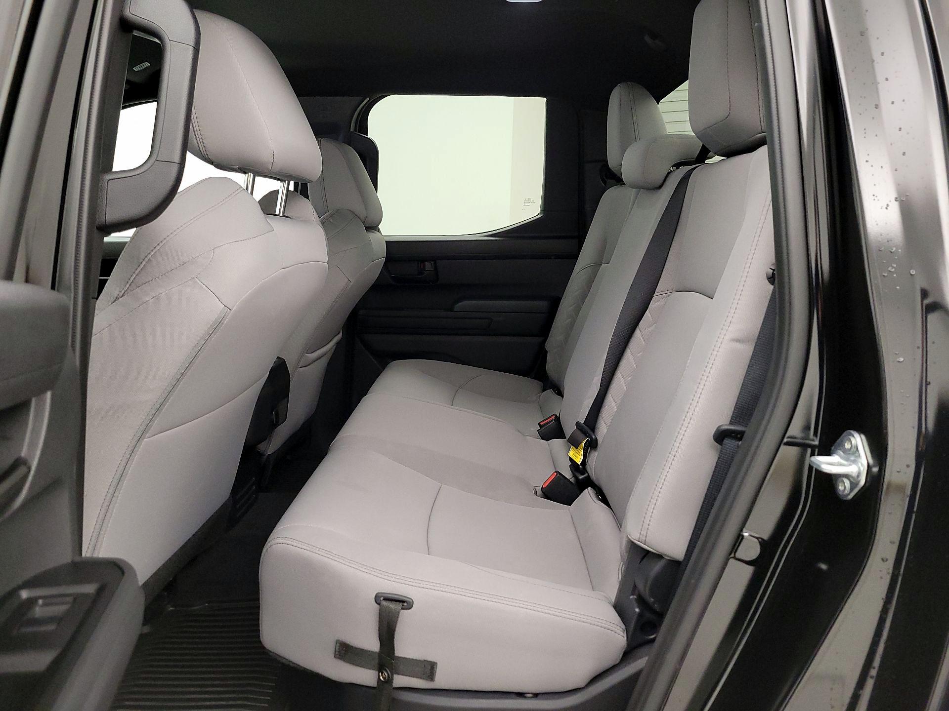 Thumbnail: 2024 Toyota Tacoma - 19