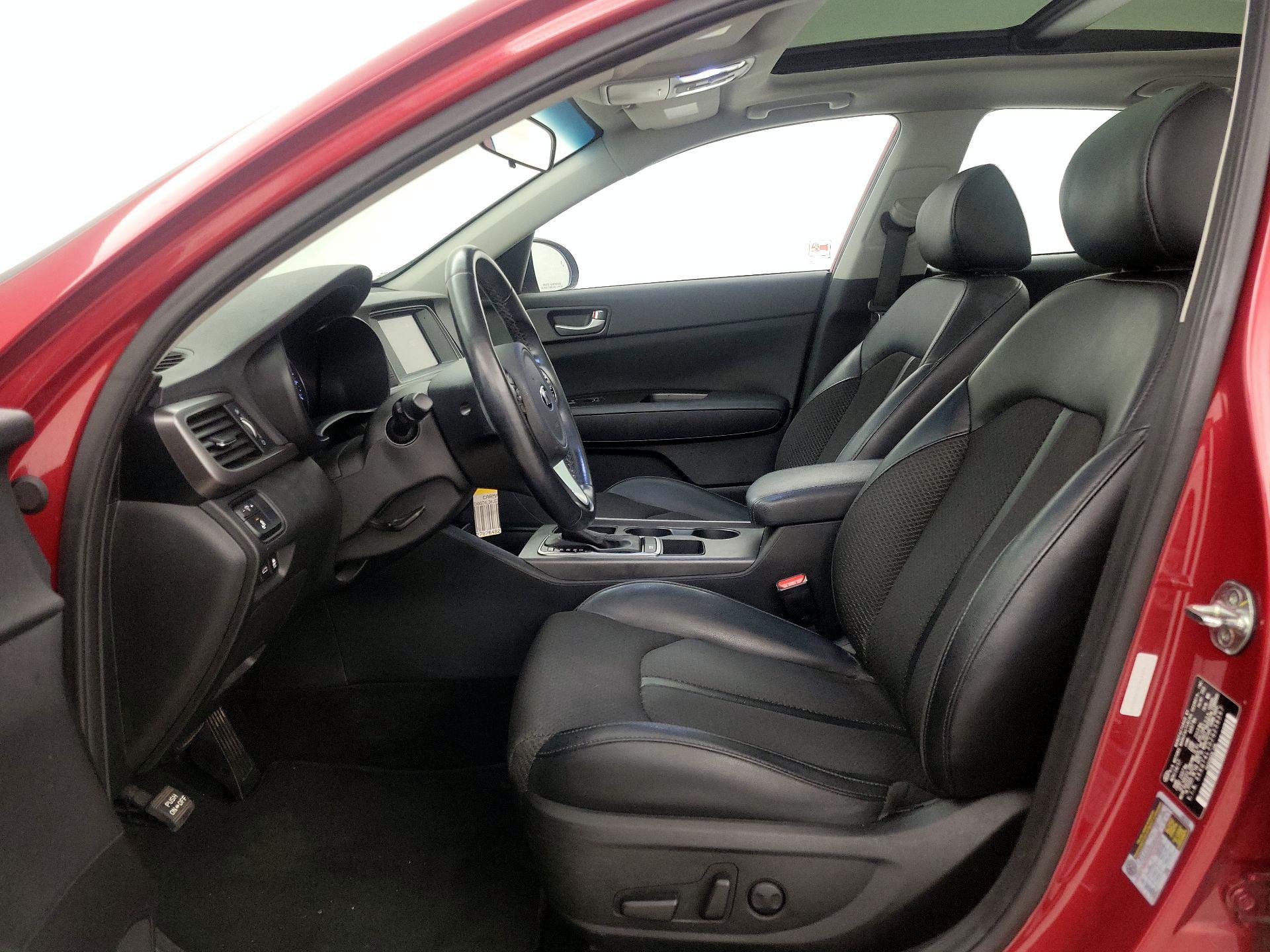 Thumbnail: 2018 Kia Optima - 11