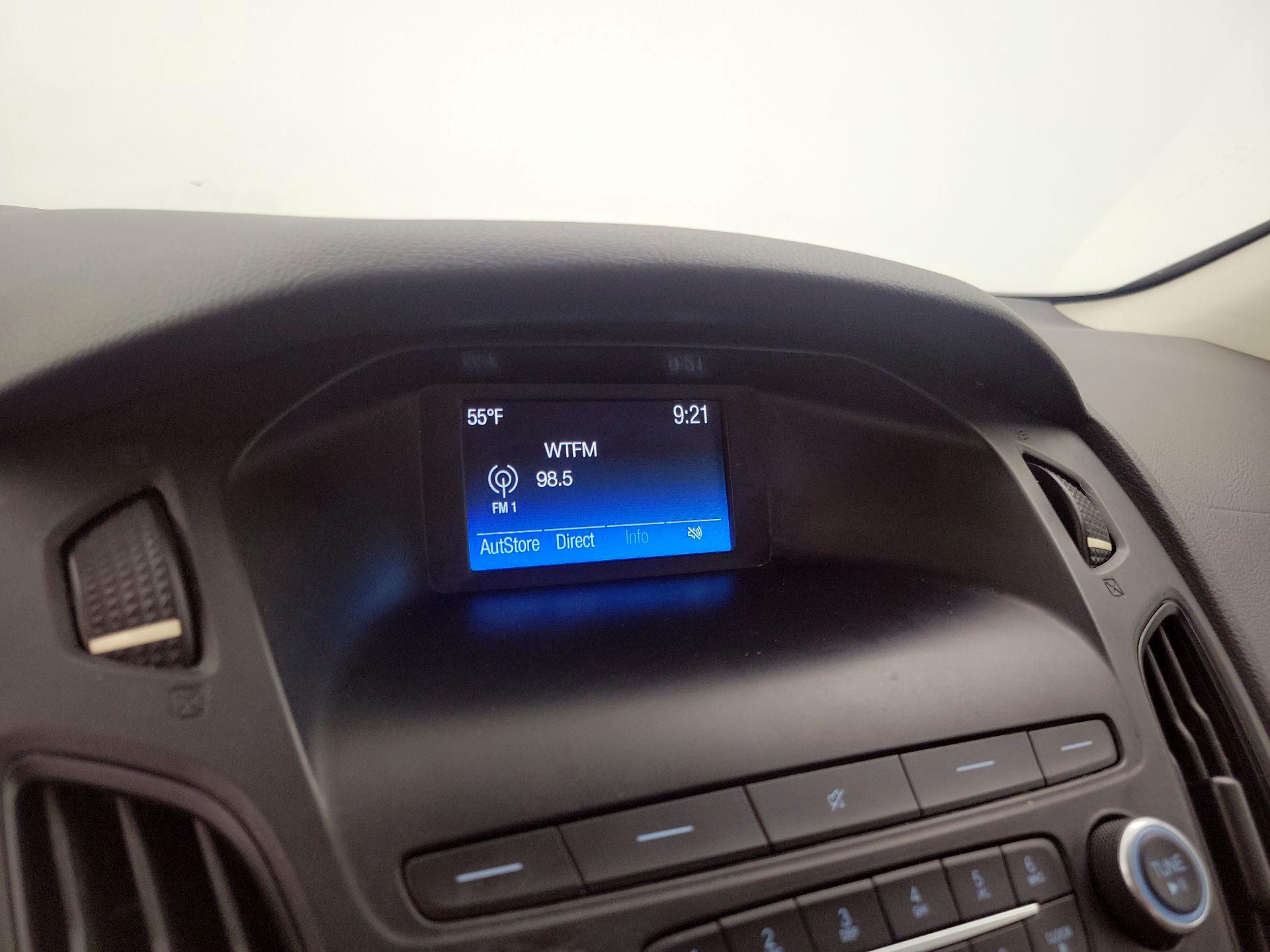 Thumbnail: 2018 Ford Focus - 15