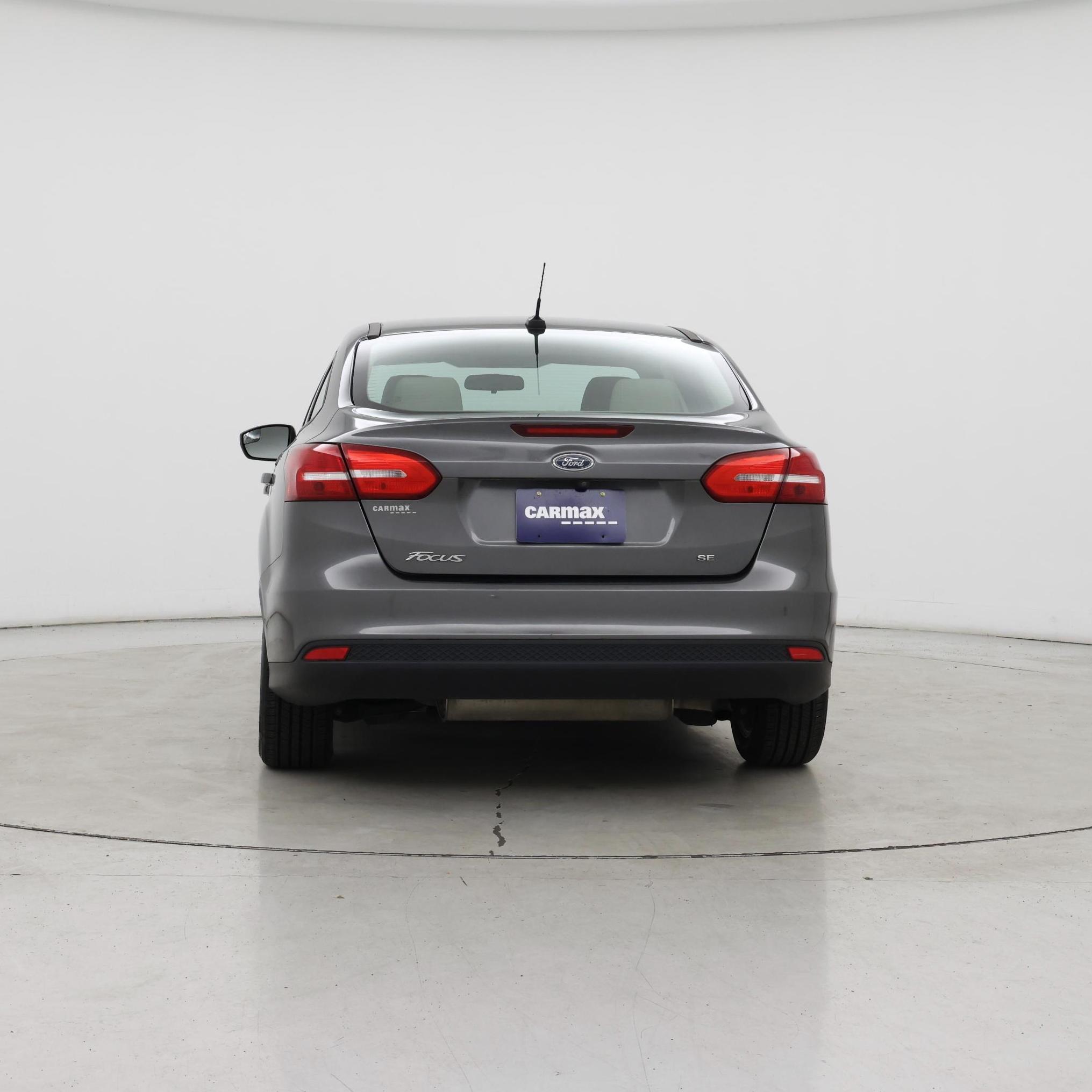 Thumbnail: 2018 Ford Focus - 6