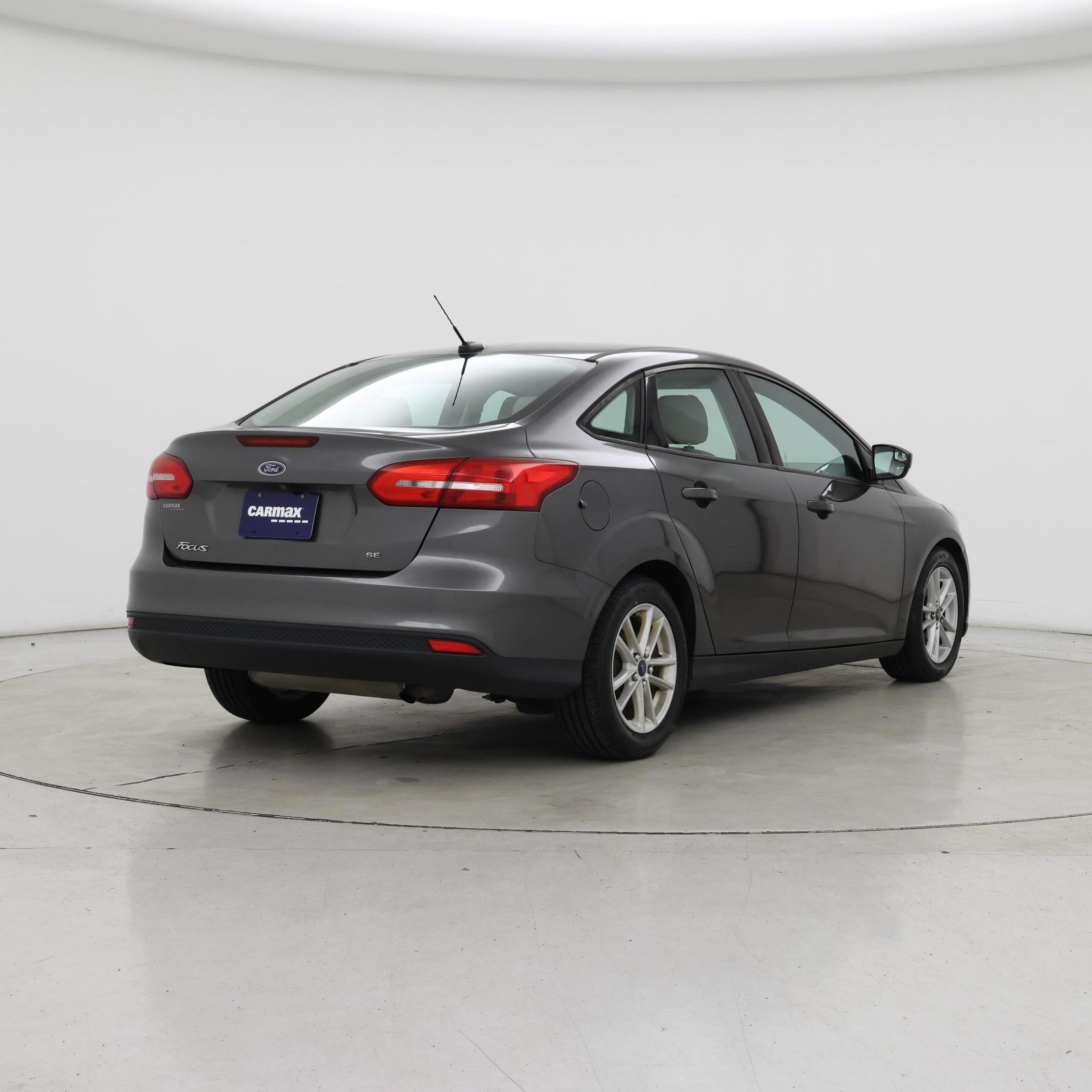 Thumbnail: 2018 Ford Focus - 8