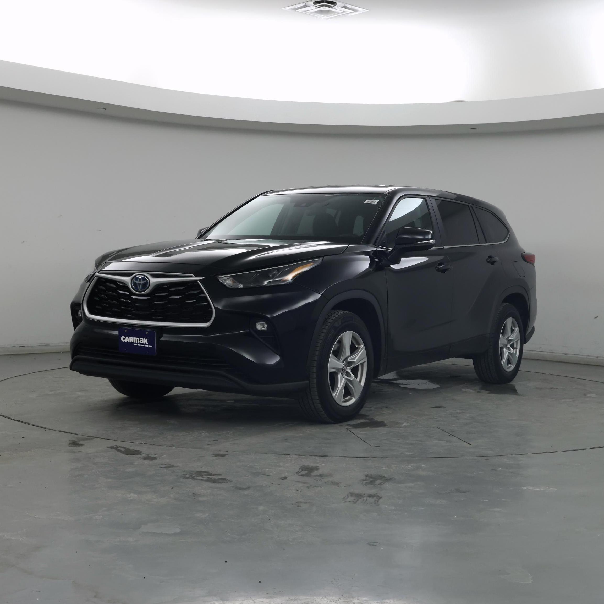 Thumbnail: 2023 Toyota Highlander - 4