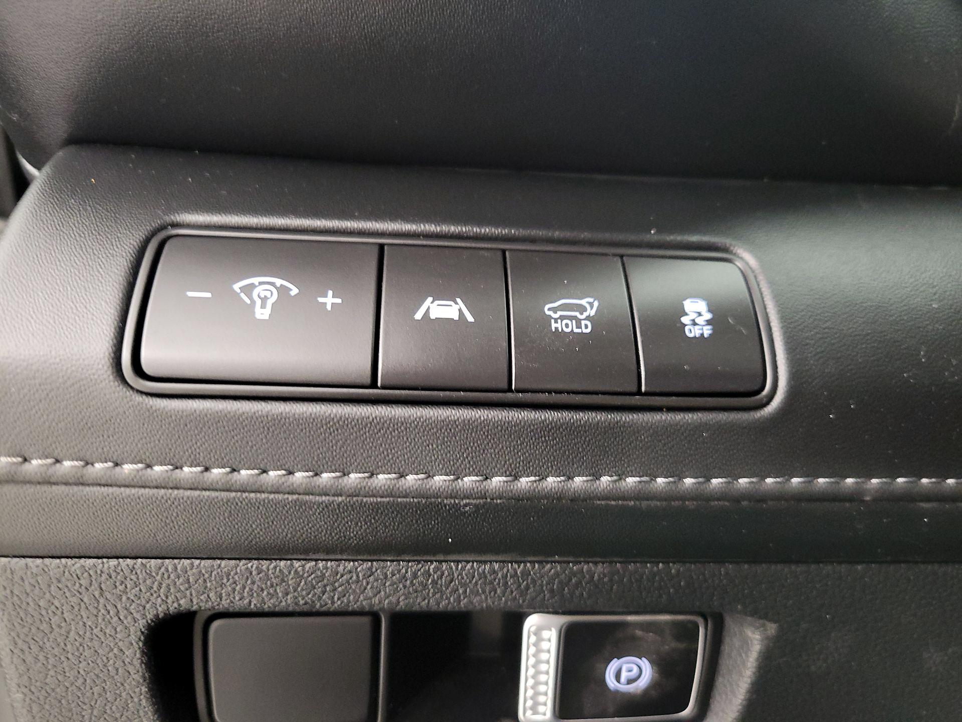 Thumbnail: 2021 Hyundai Santa Fe - 13