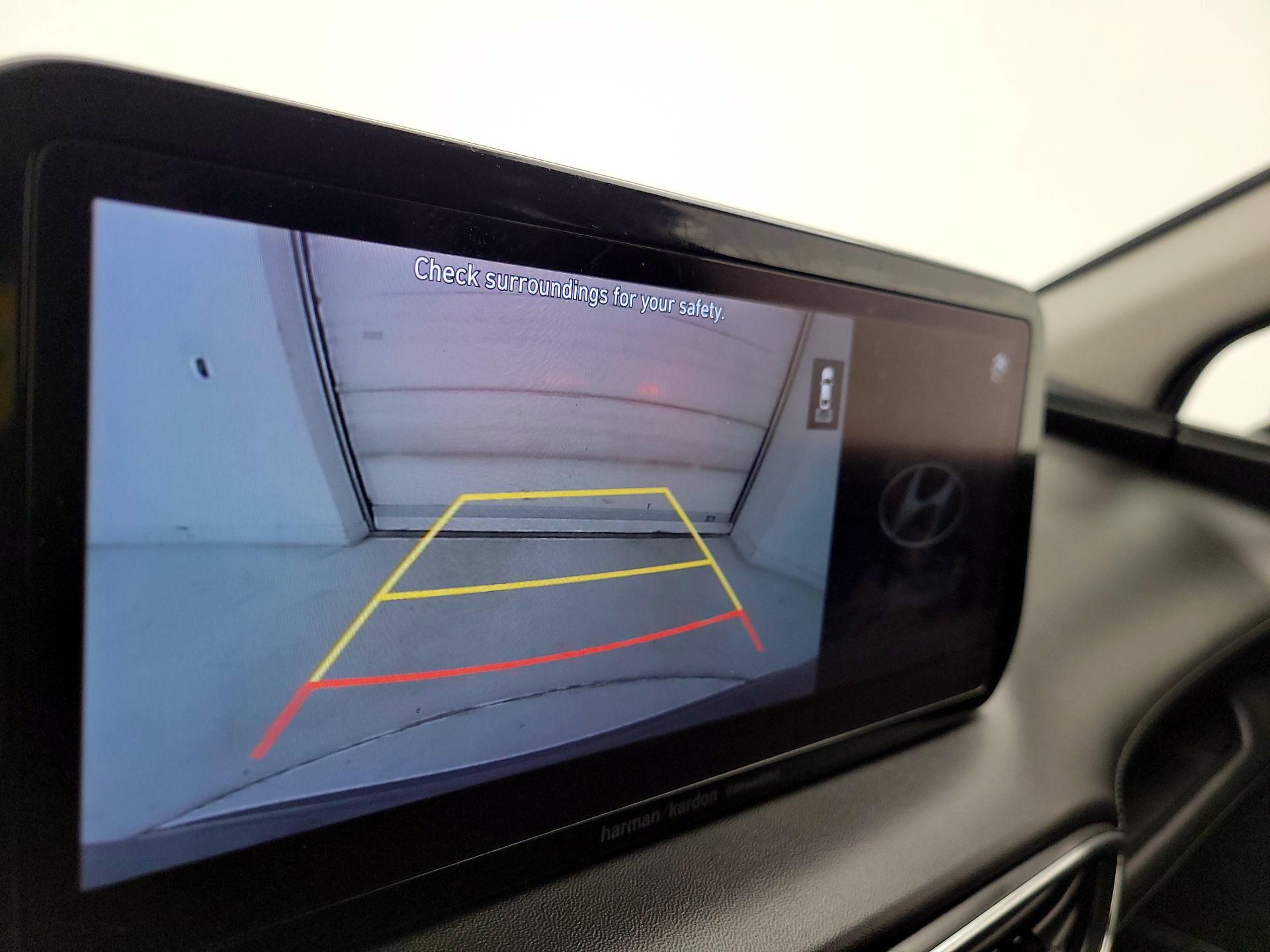 Thumbnail: 2021 Hyundai Santa Fe - 15