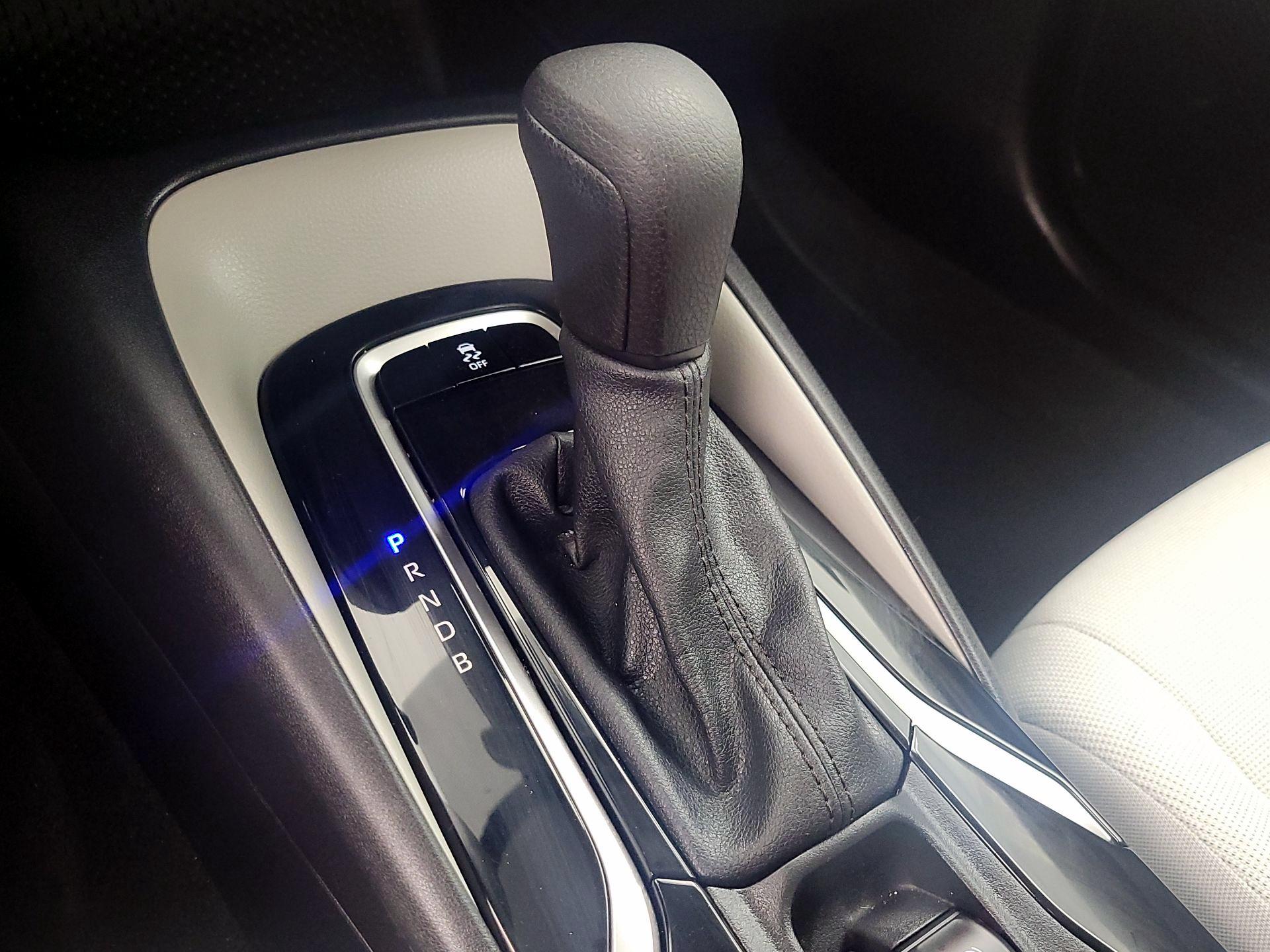 Thumbnail: 2022 Toyota Corolla - 17