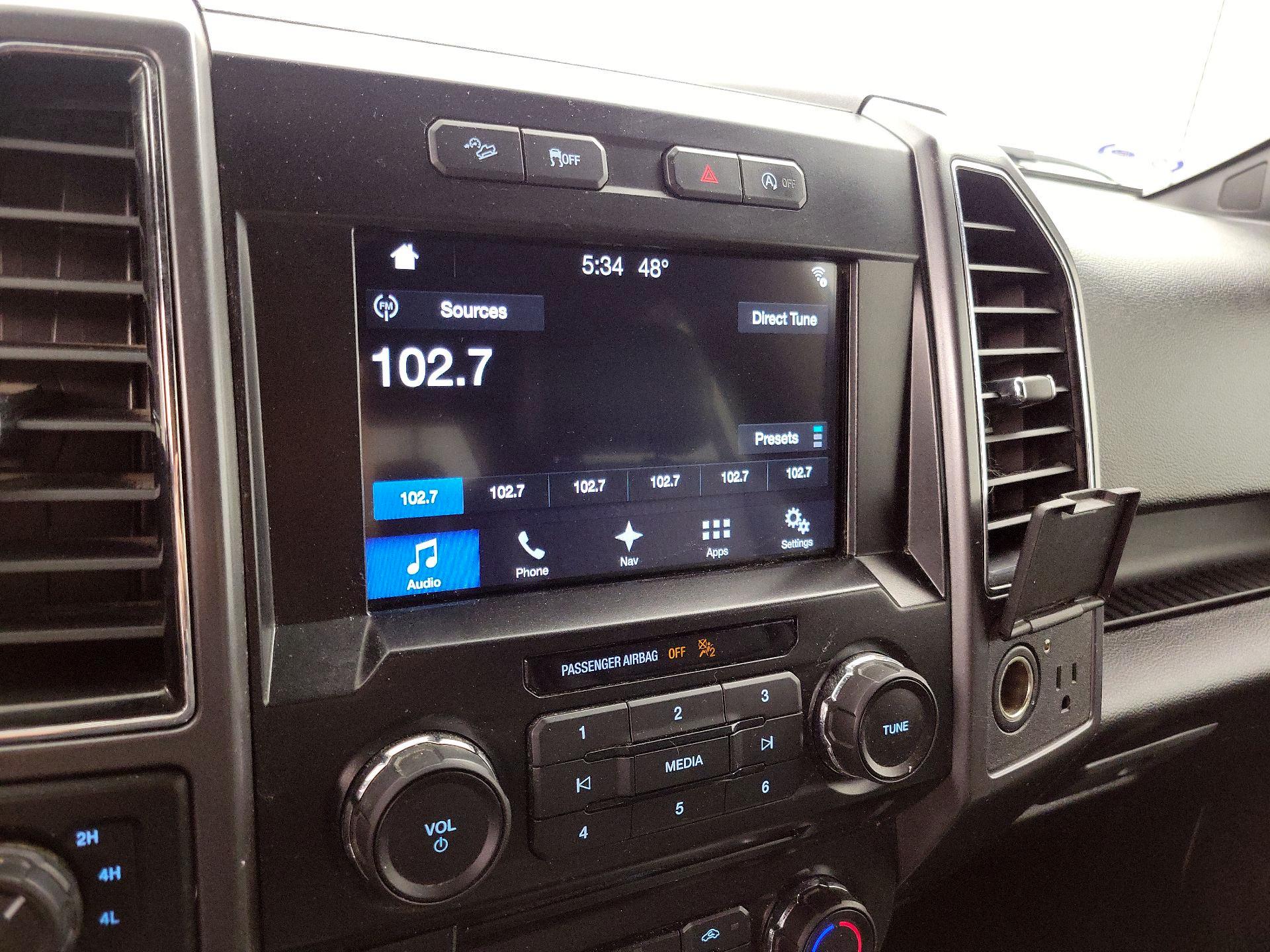 Thumbnail: 2017 Ford F-150 - 16