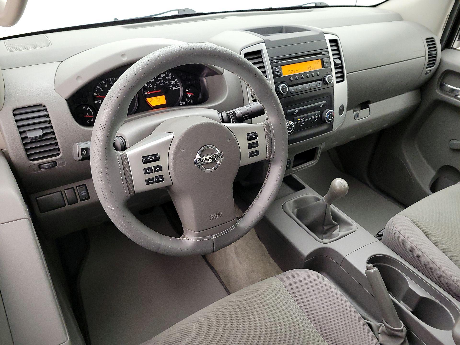 Thumbnail: 2015 Nissan Frontier - 9