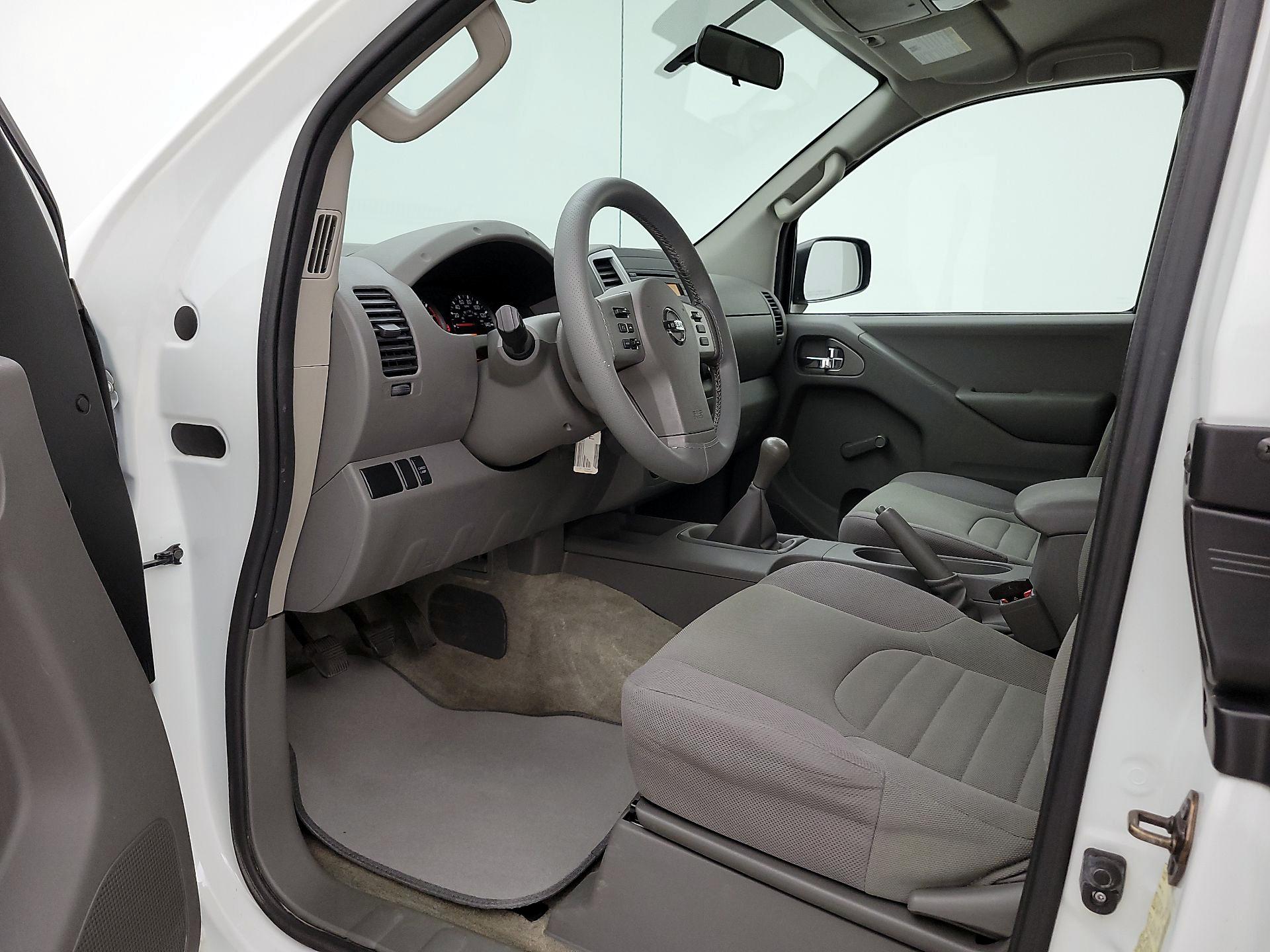 Thumbnail: 2015 Nissan Frontier - 11