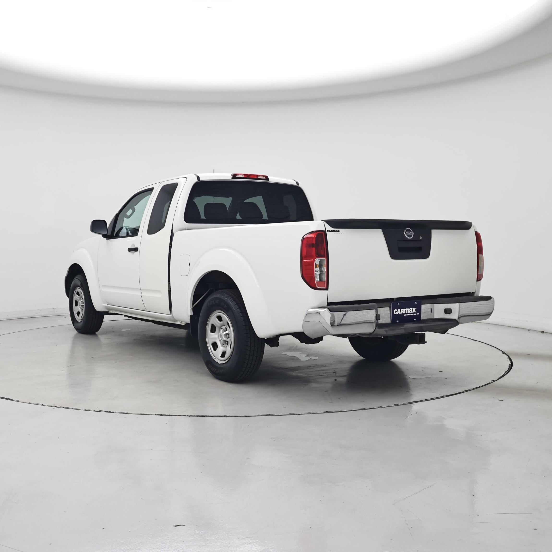 Thumbnail: 2015 Nissan Frontier - 2