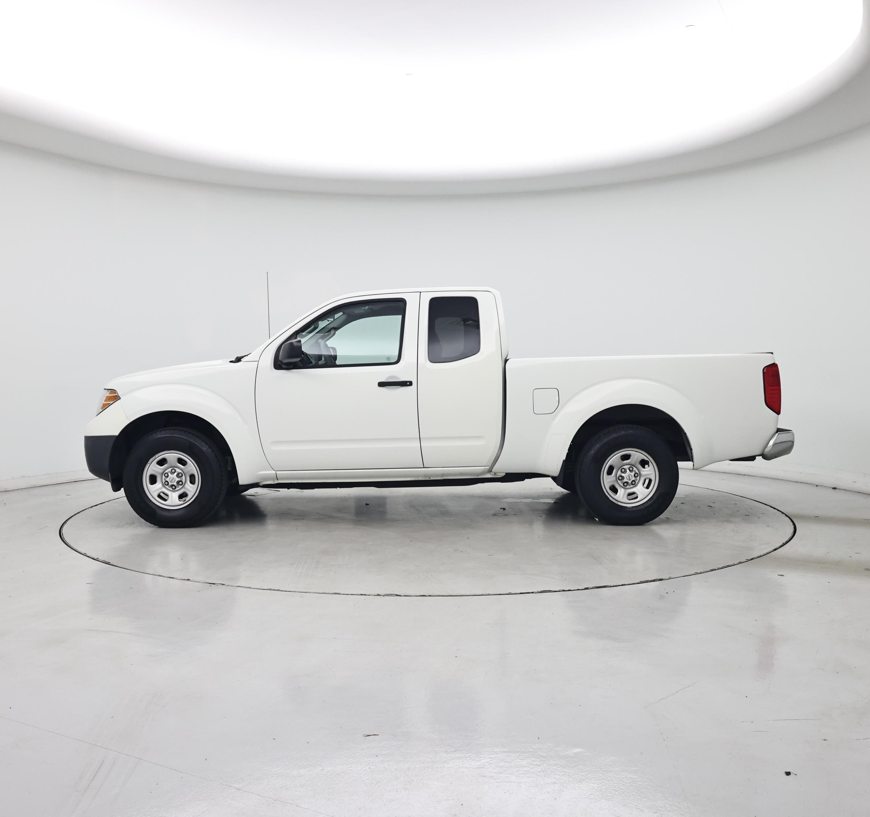 Thumbnail: 2015 Nissan Frontier - 3