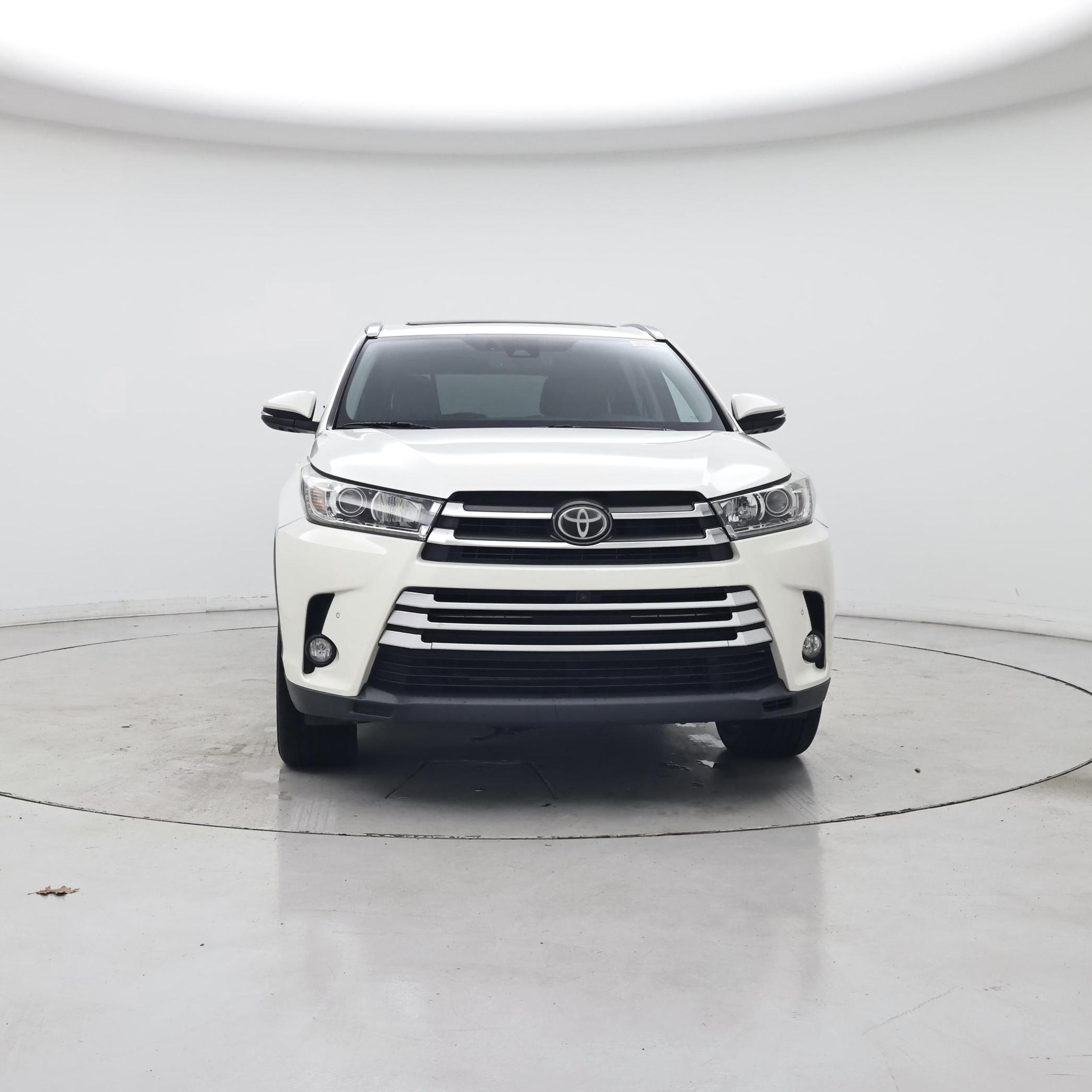 Thumbnail: 2018 Toyota Highlander - 5