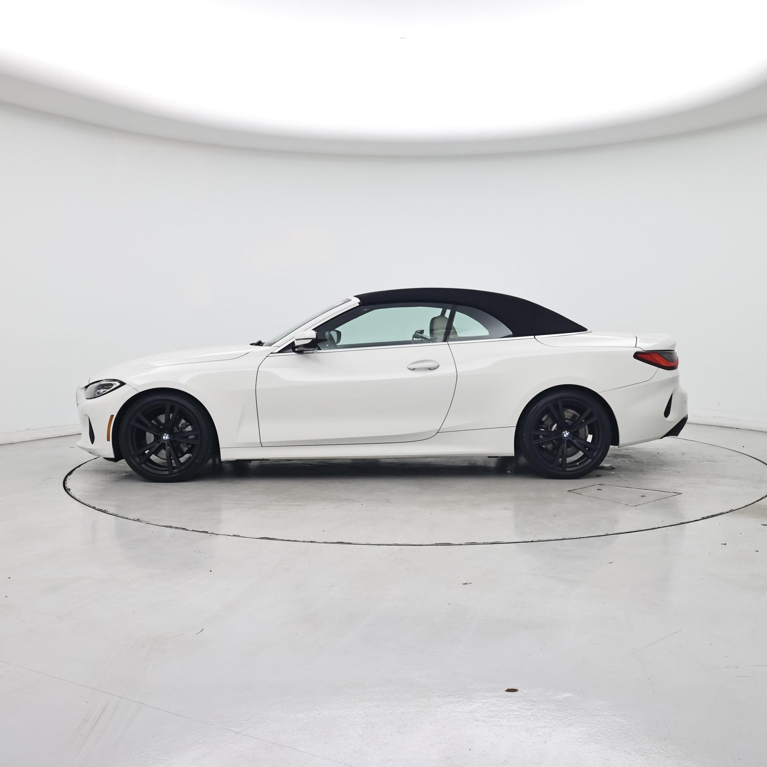 Thumbnail: 2021 BMW 4 Series - 3