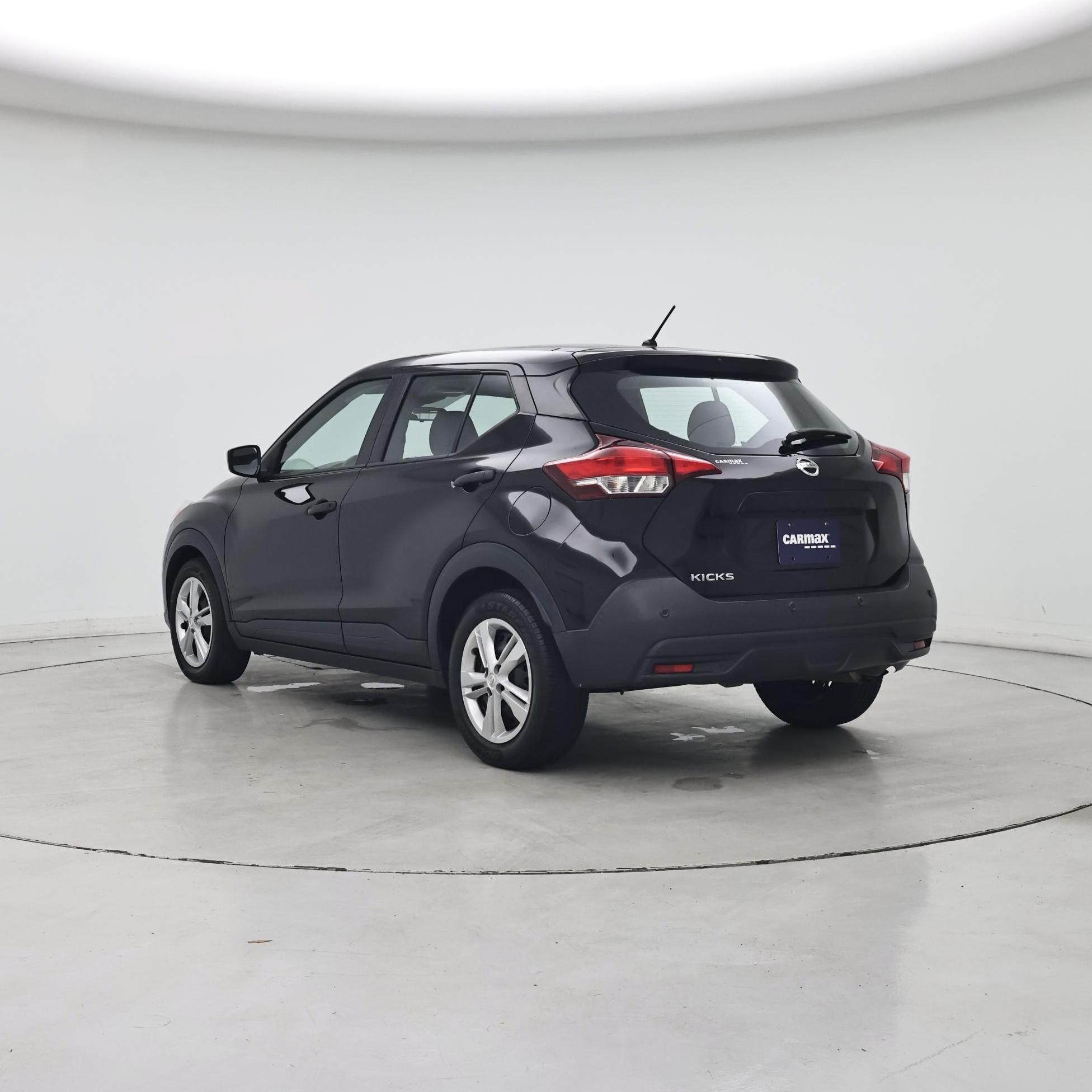 Thumbnail: 2020 Nissan Kicks - 2