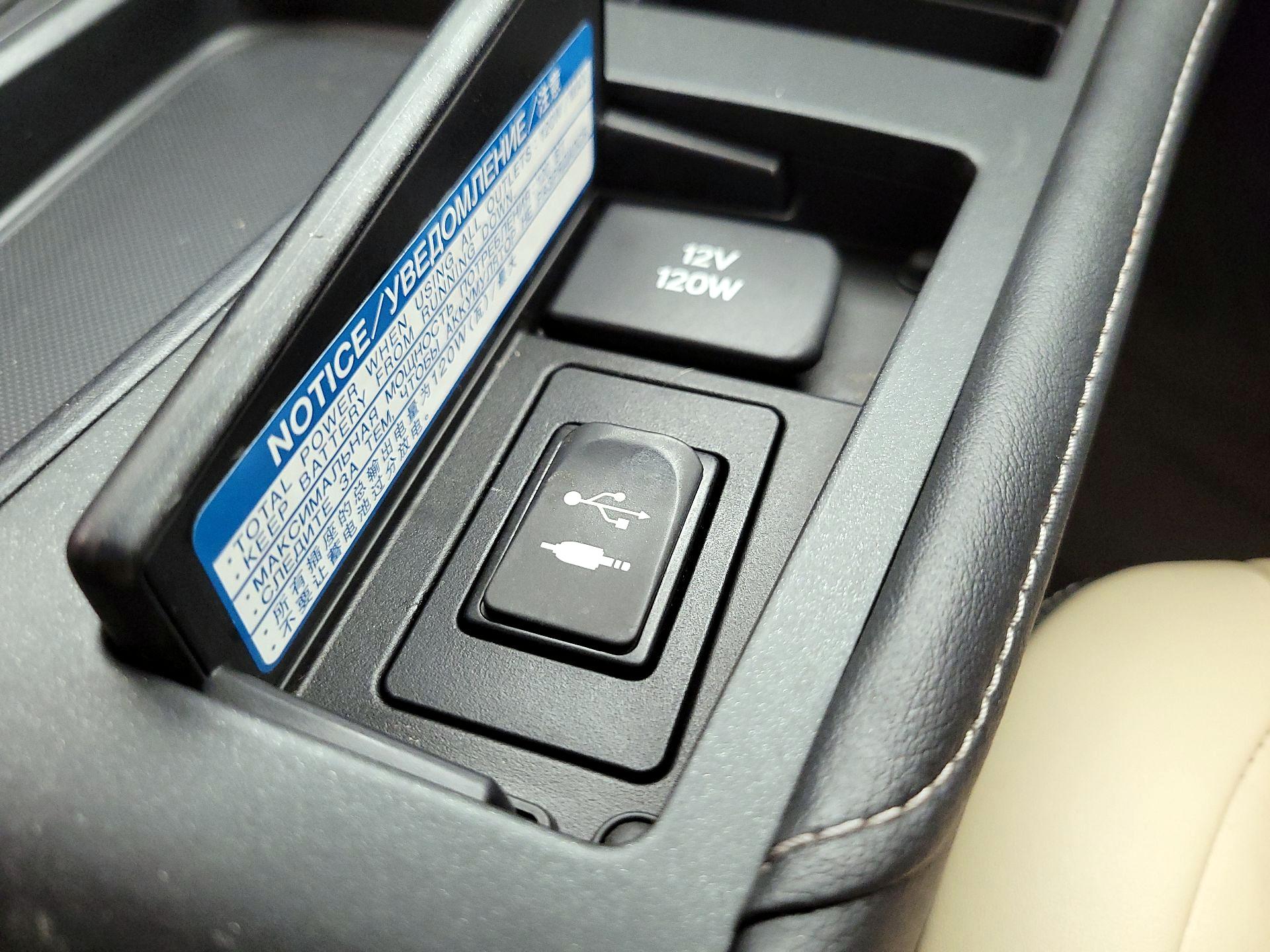 Thumbnail: 2015 Lexus CT - 18