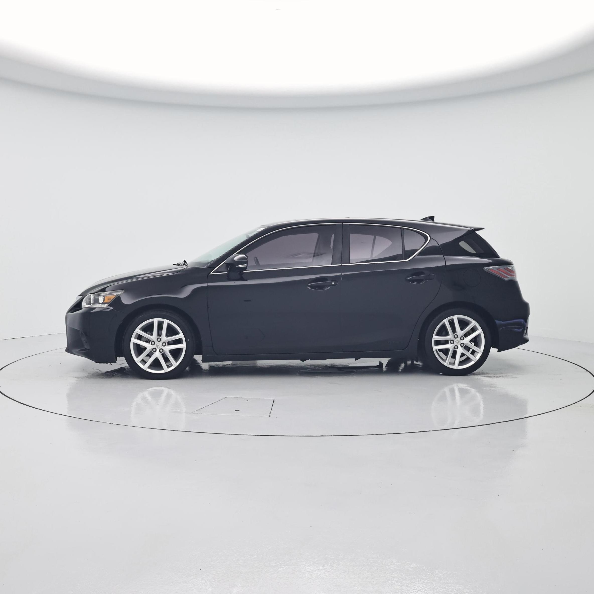 Thumbnail: 2015 Lexus CT - 3