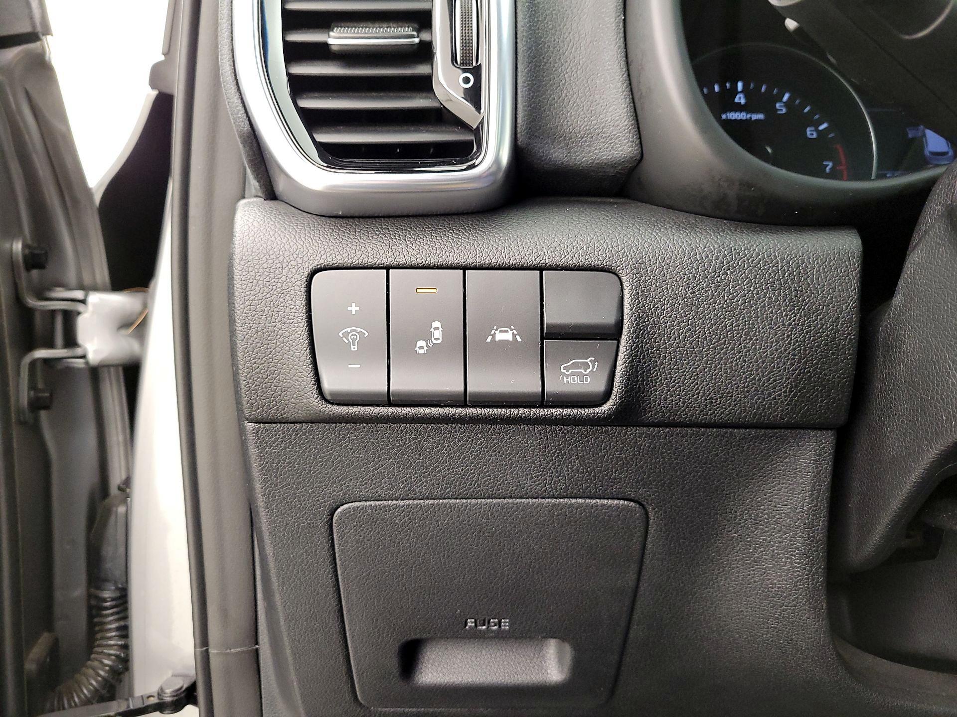 Thumbnail: 2022 Kia Sportage - 13