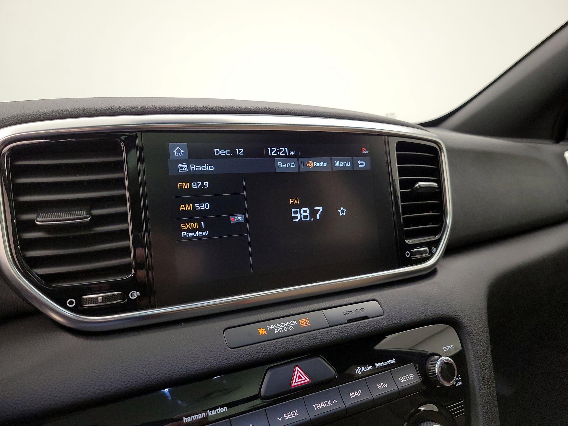 Thumbnail: 2022 Kia Sportage - 16