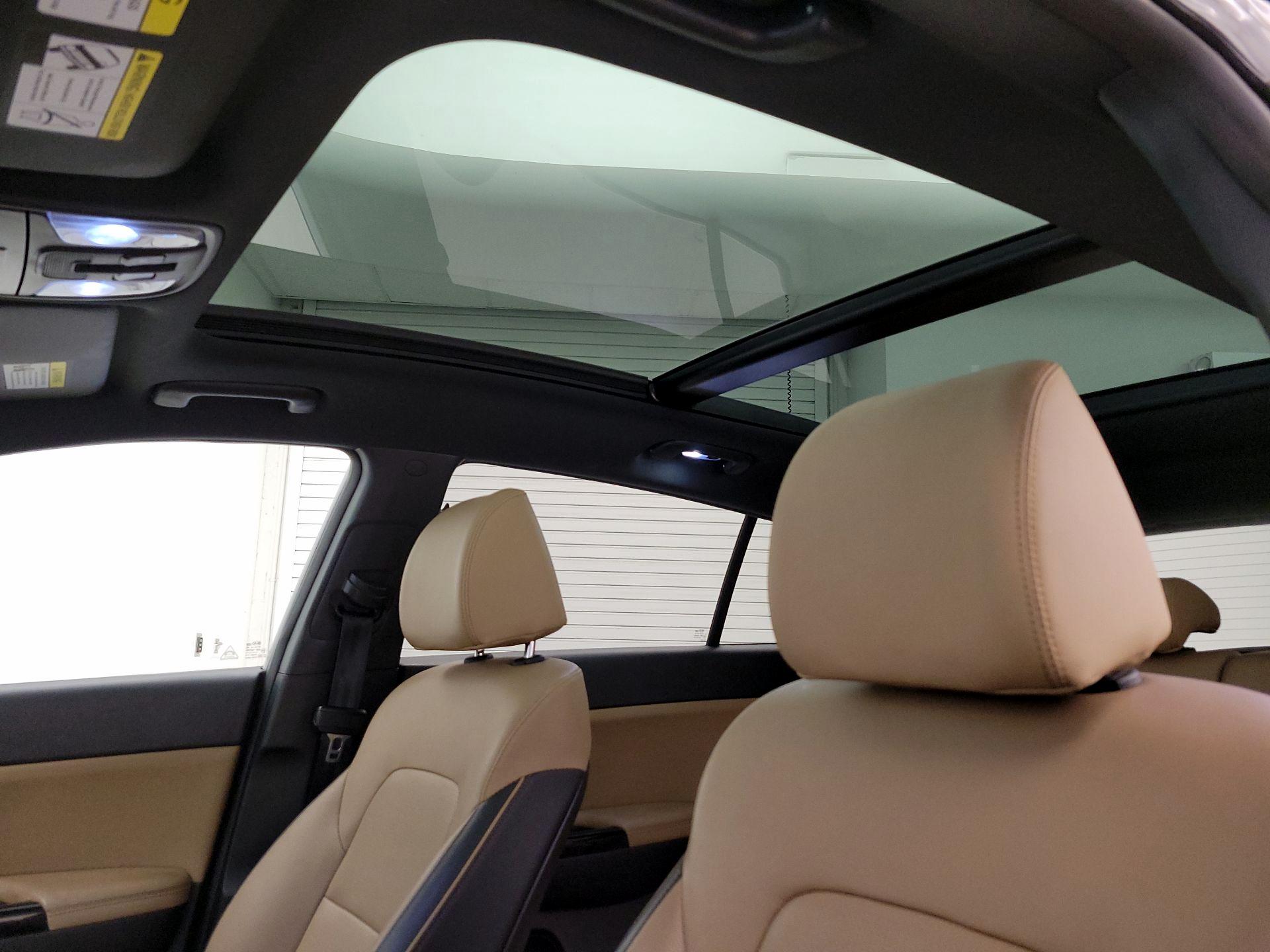 Thumbnail: 2022 Kia Sportage - 20