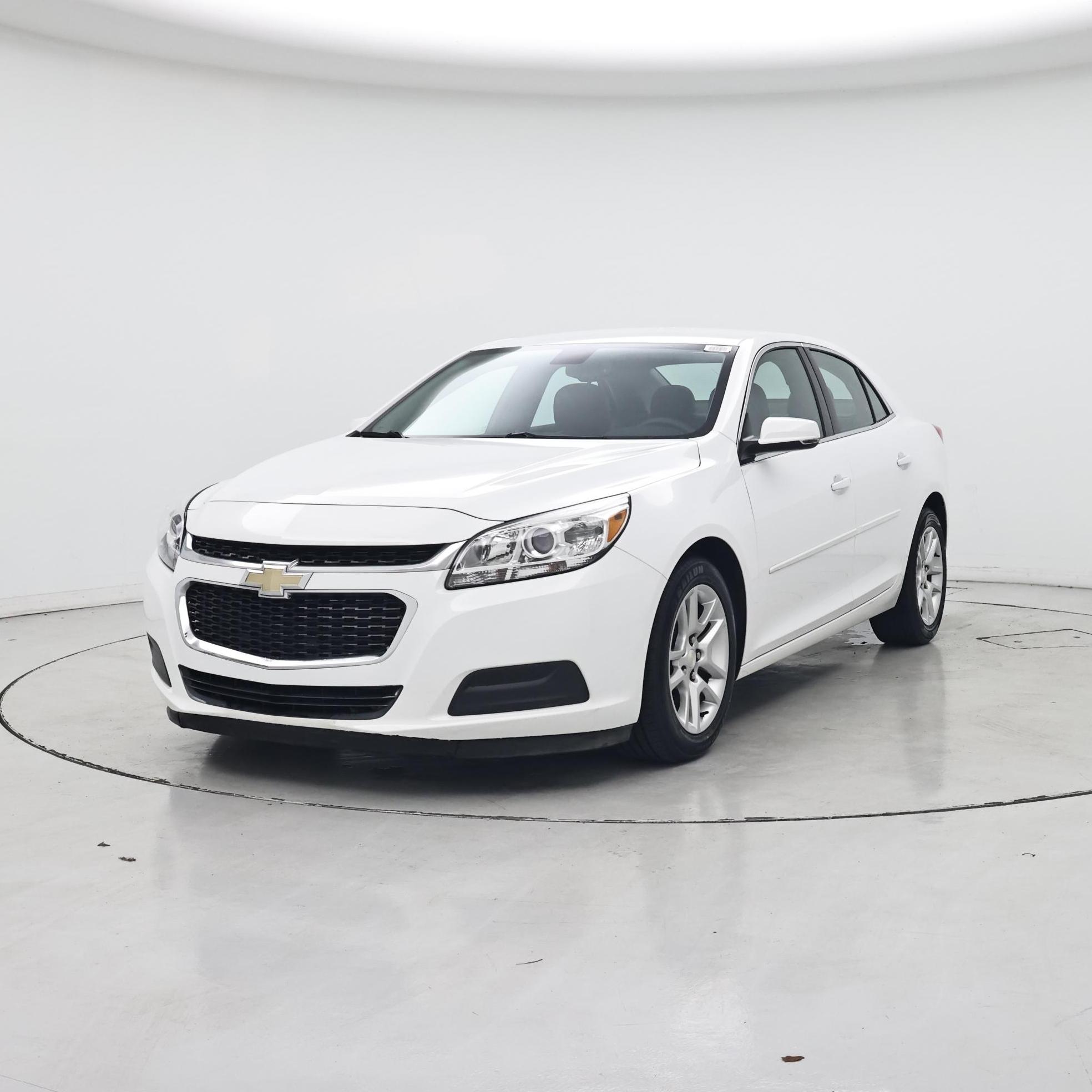 Thumbnail: 2016 Chevrolet Malibu - 4