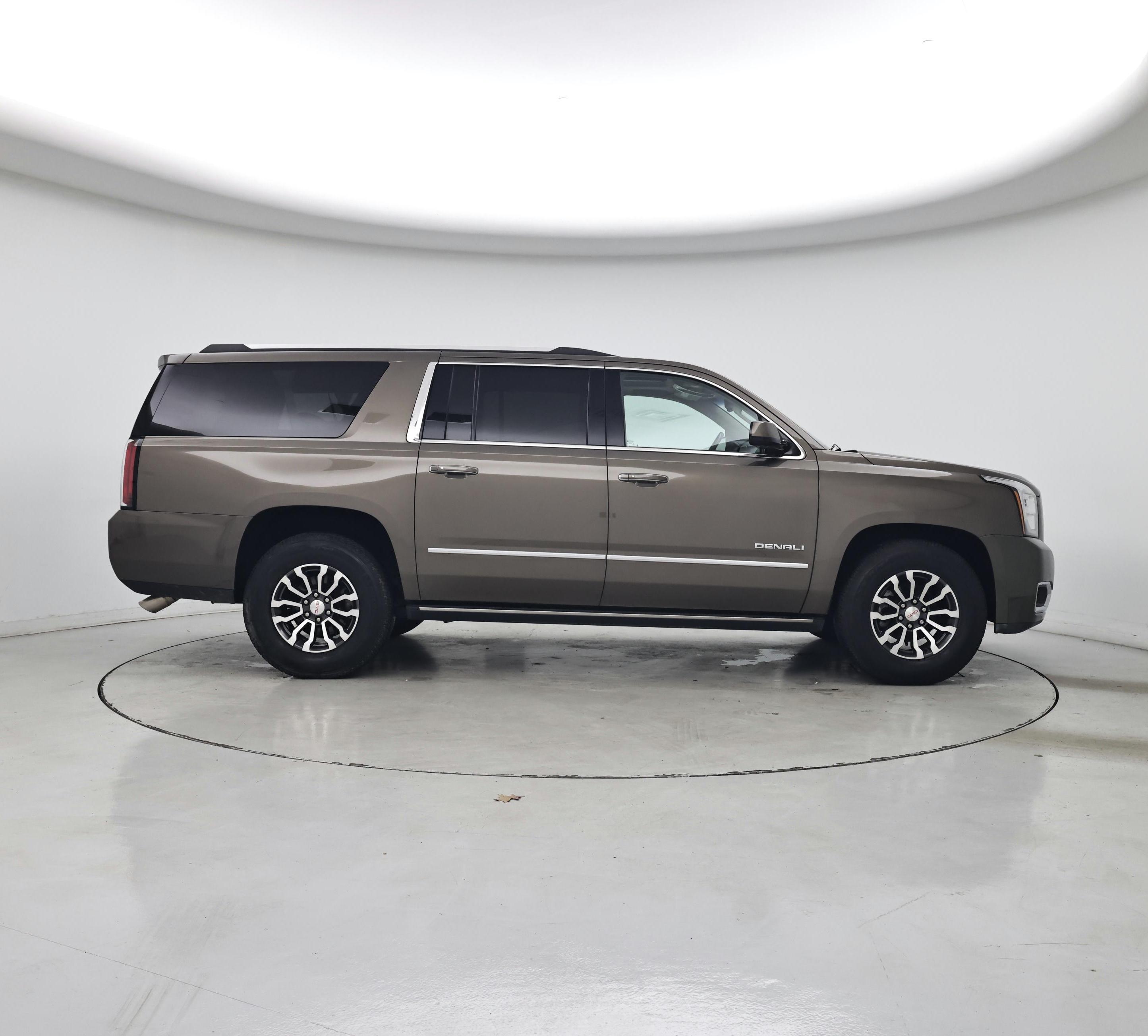 Thumbnail: 2016 GMC Yukon XL - 7
