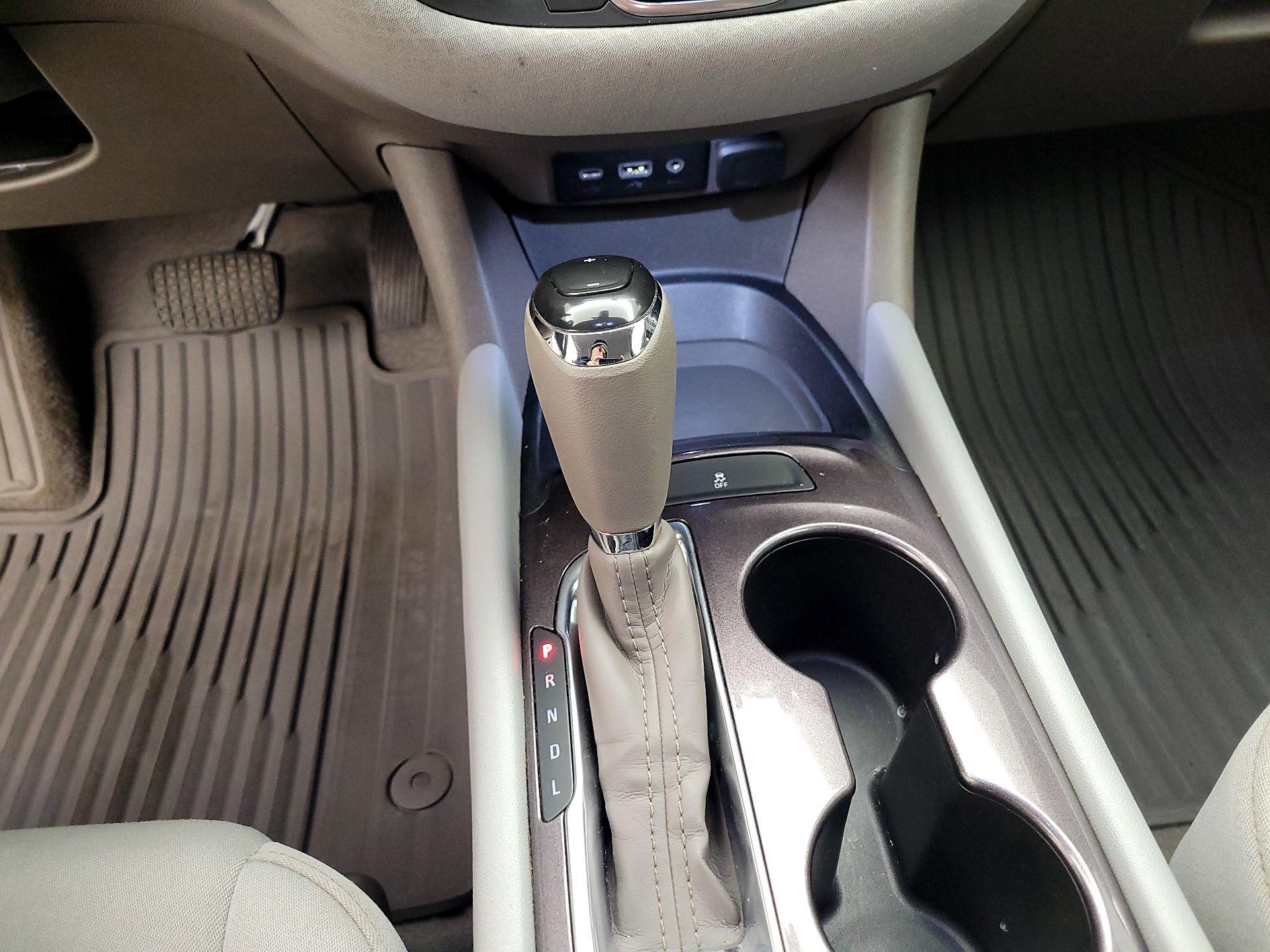 Thumbnail: 2019 Chevrolet Malibu - 17