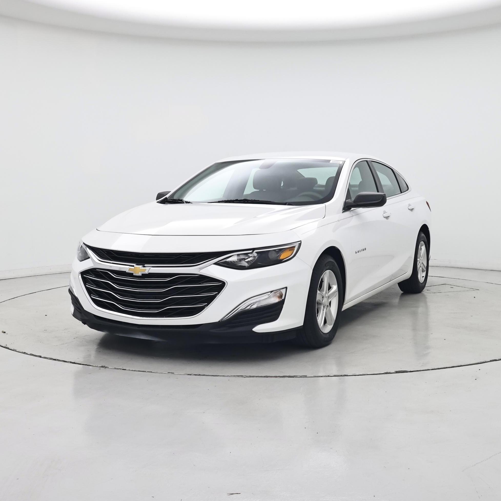 Thumbnail: 2019 Chevrolet Malibu - 4