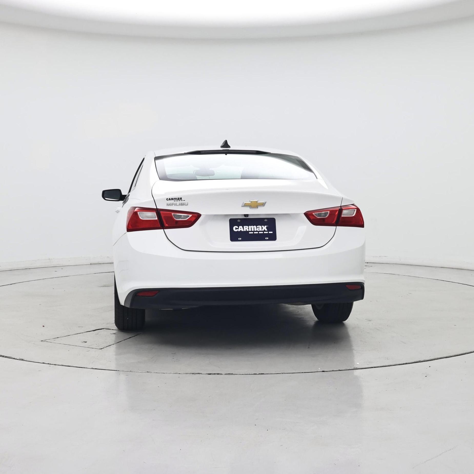 Thumbnail: 2019 Chevrolet Malibu - 6