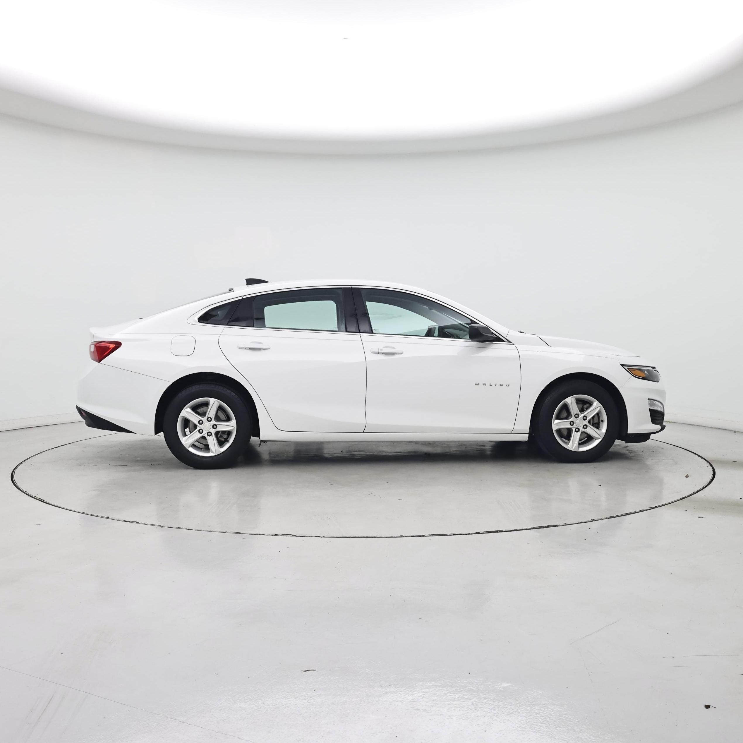 Thumbnail: 2019 Chevrolet Malibu - 7