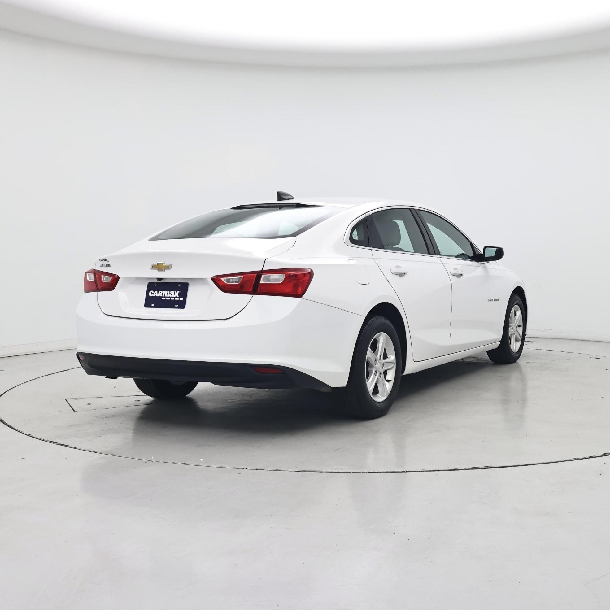 Thumbnail: 2019 Chevrolet Malibu - 8