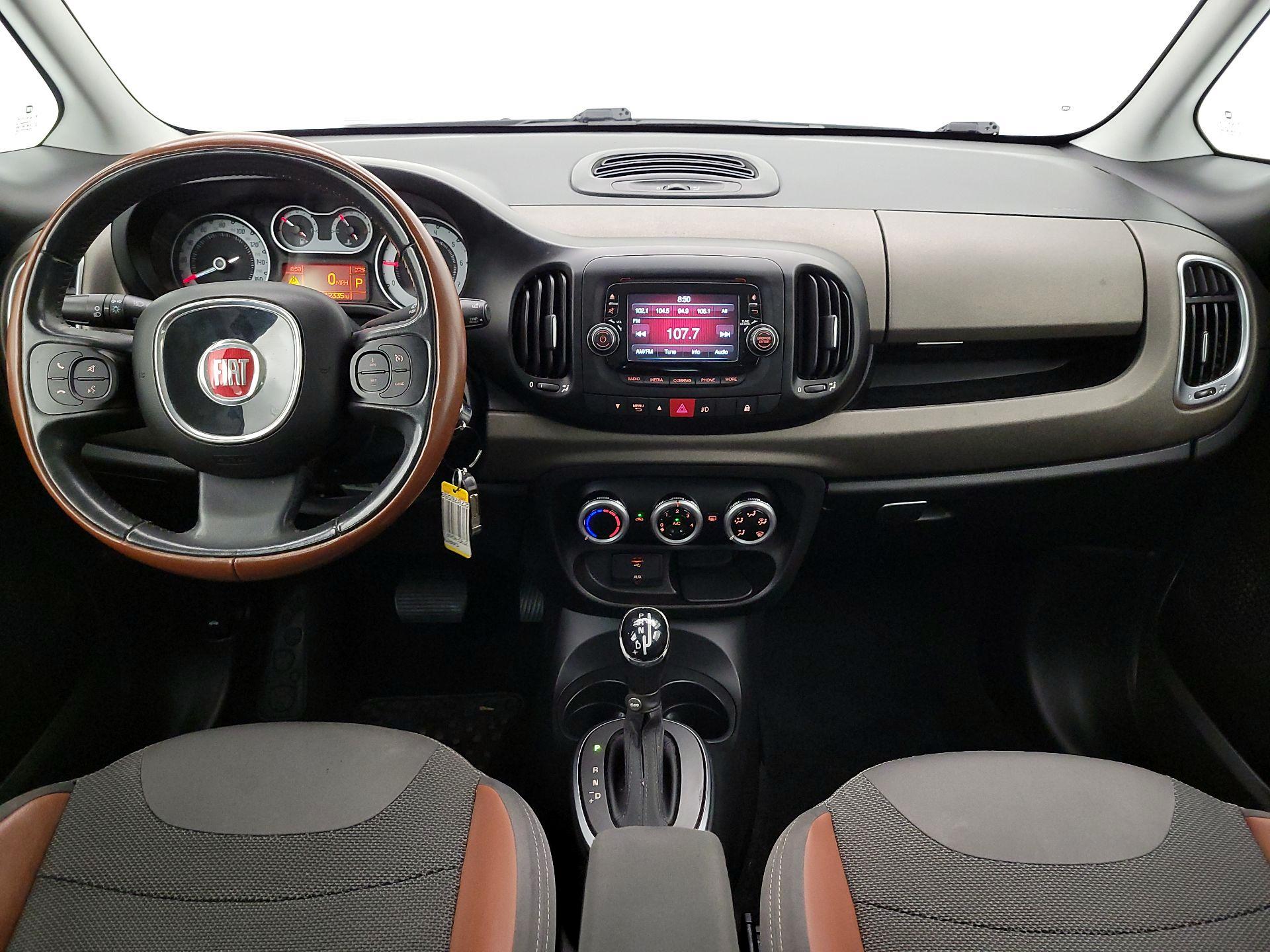 Thumbnail: 2015 Fiat 500L - 9
