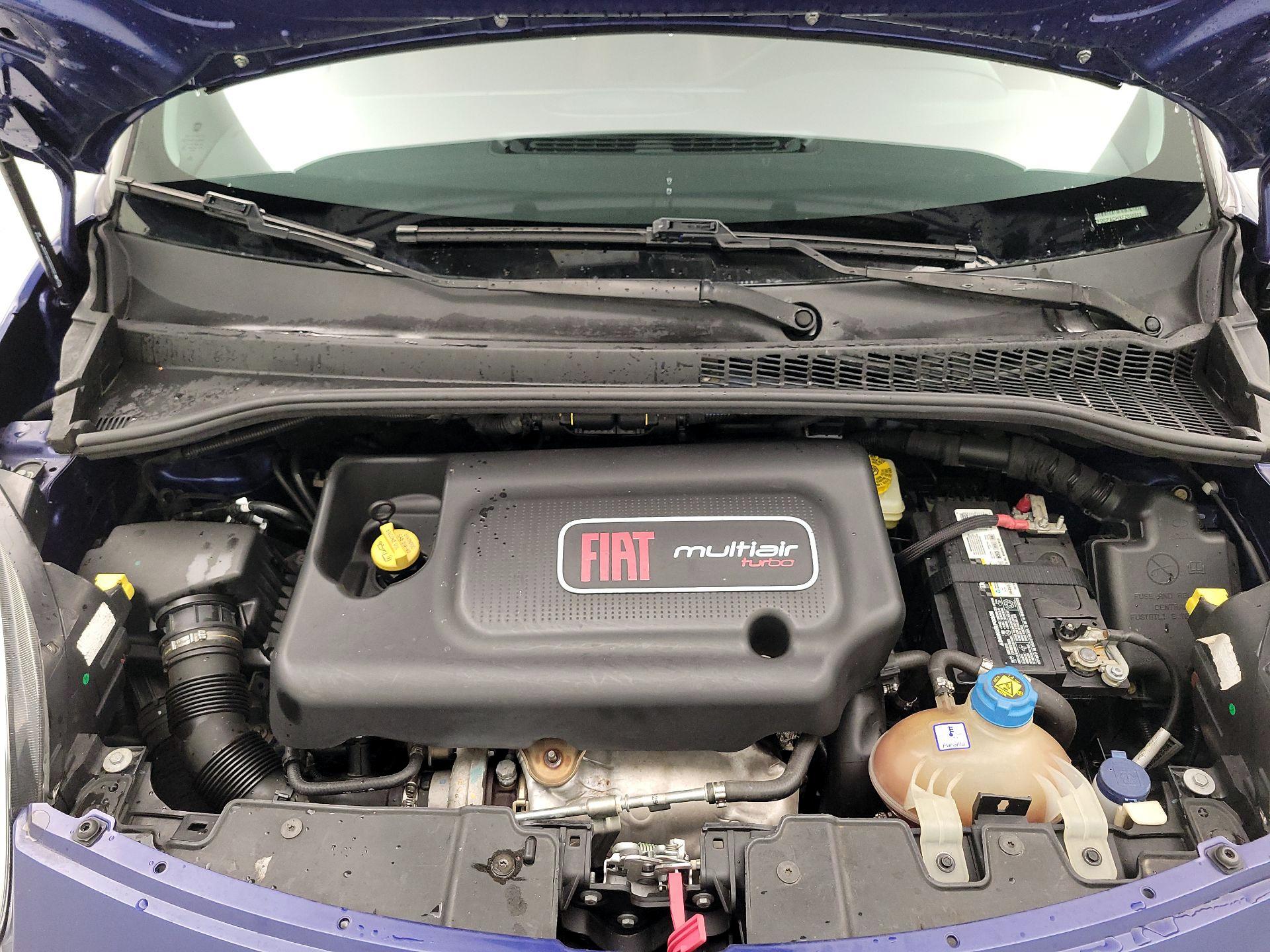 Thumbnail: 2015 Fiat 500L - 20