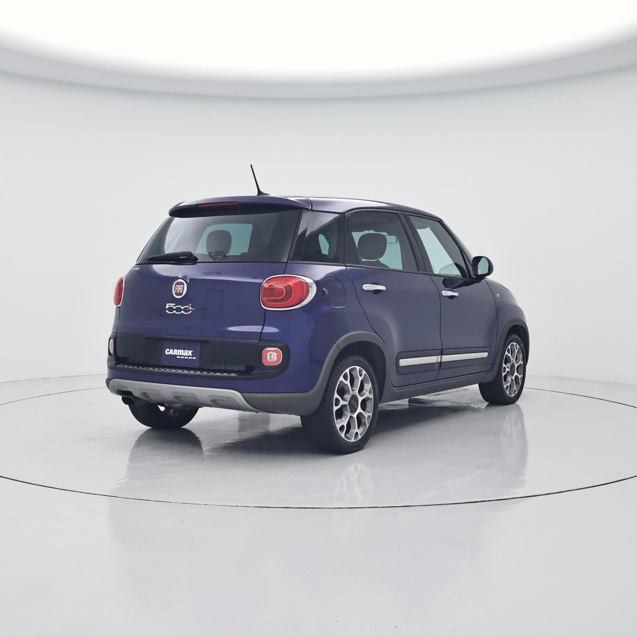 Thumbnail: 2015 Fiat 500L - 8