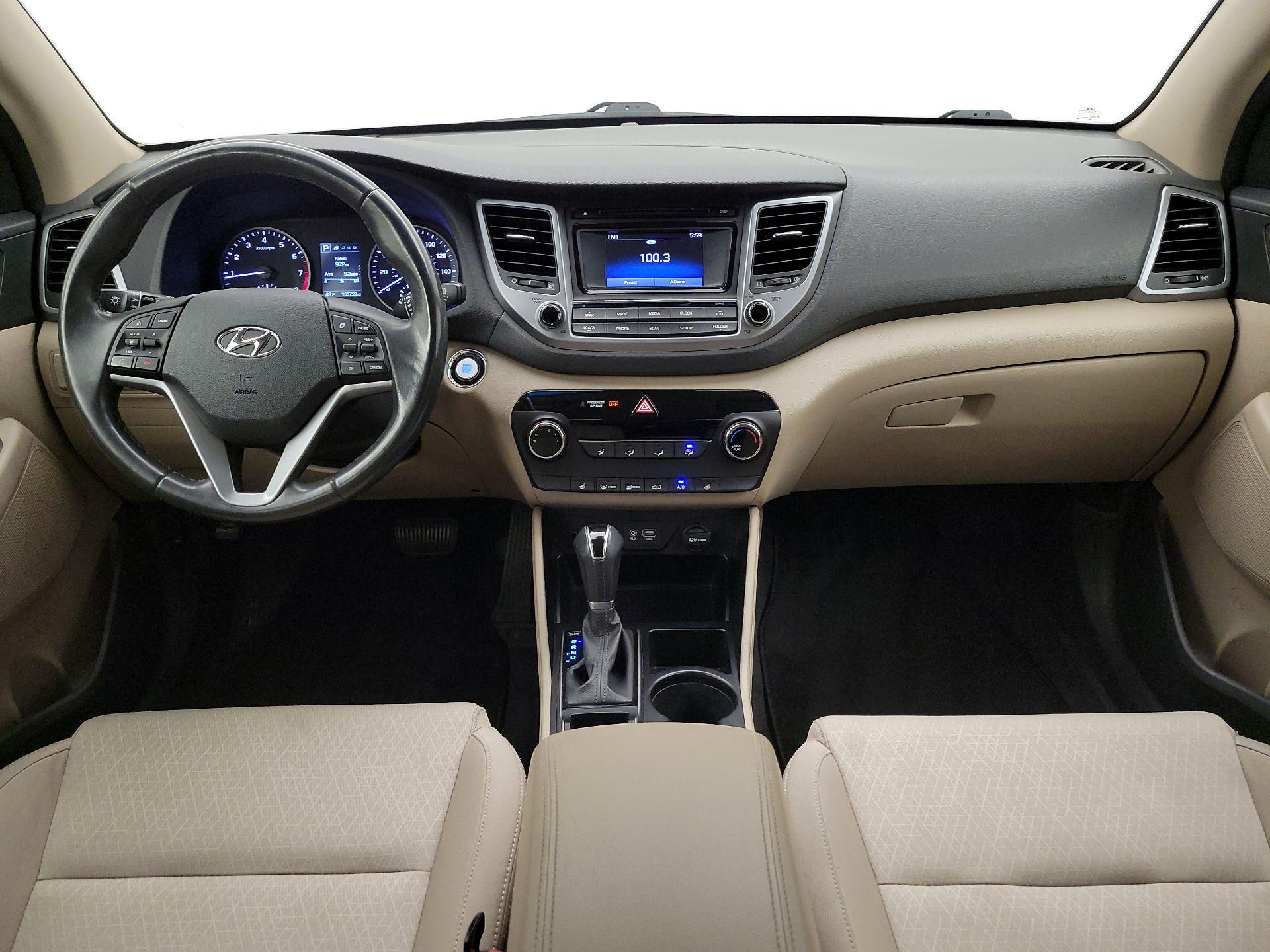 Thumbnail: 2017 Hyundai Tucson - 9