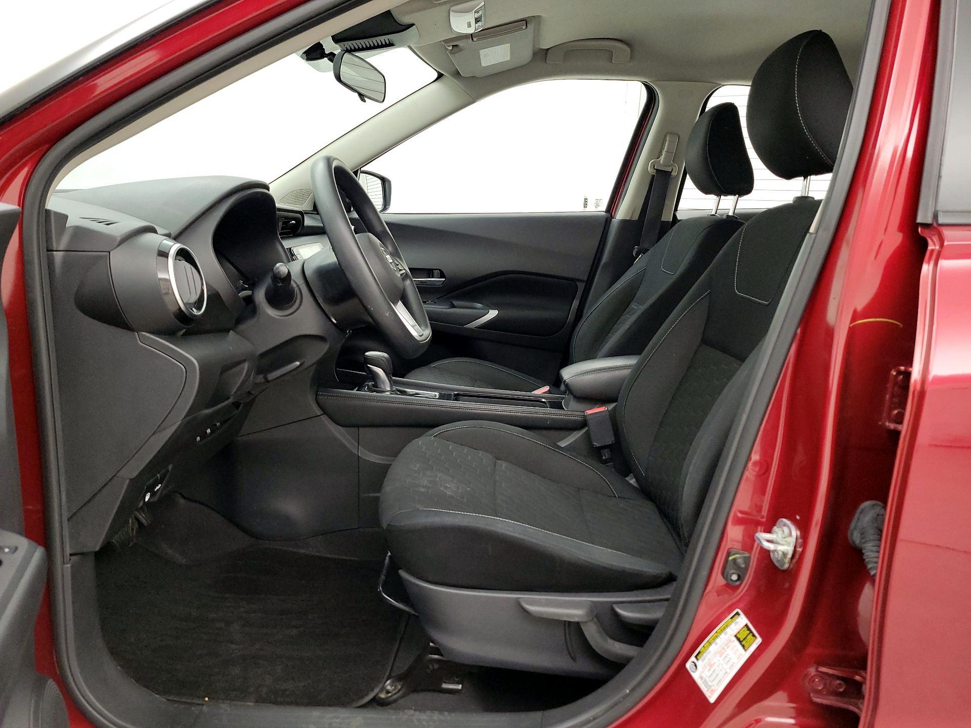 Thumbnail: 2021 Nissan Kicks - 11