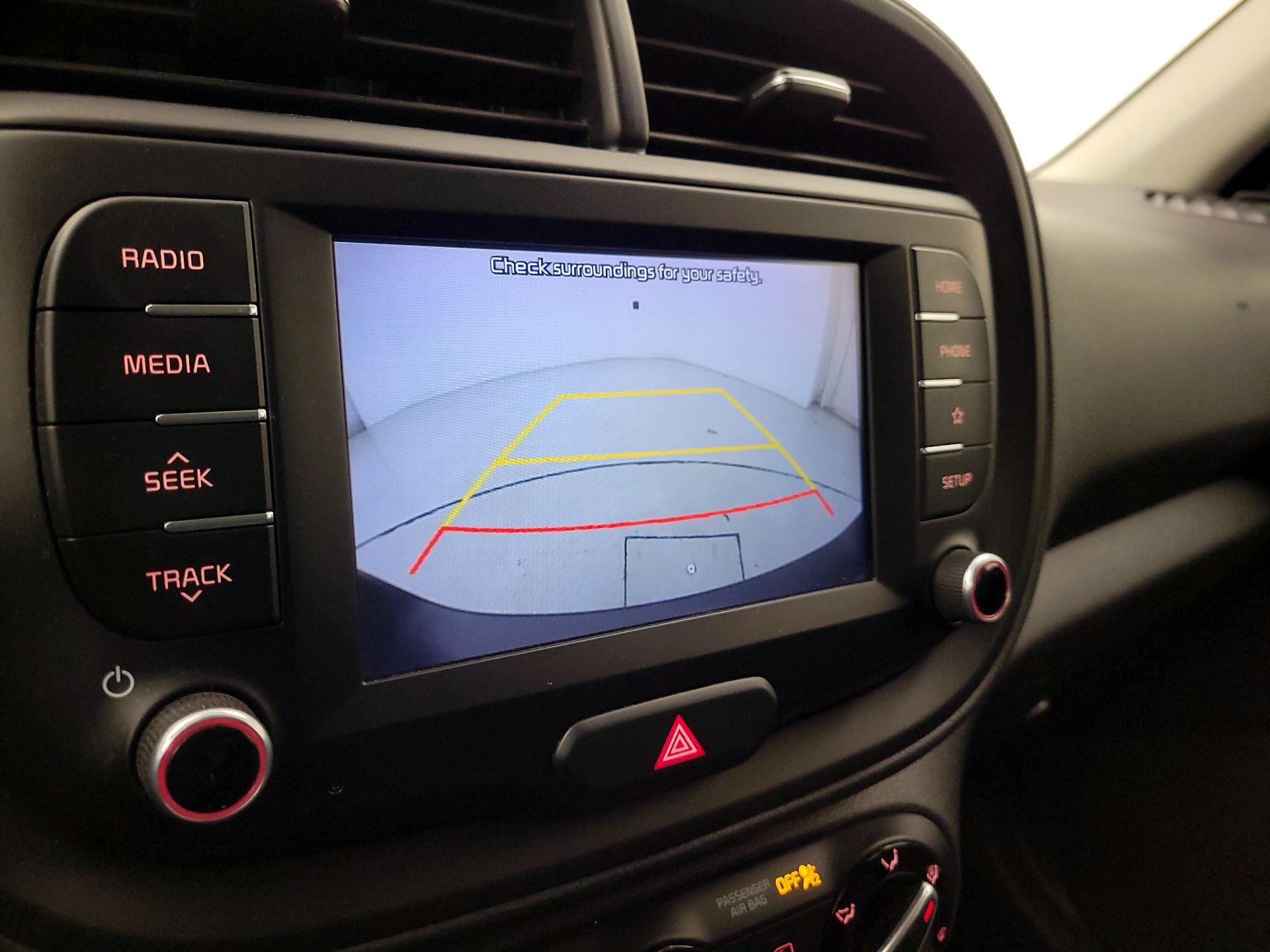 Thumbnail: 2020 Kia Soul - 14