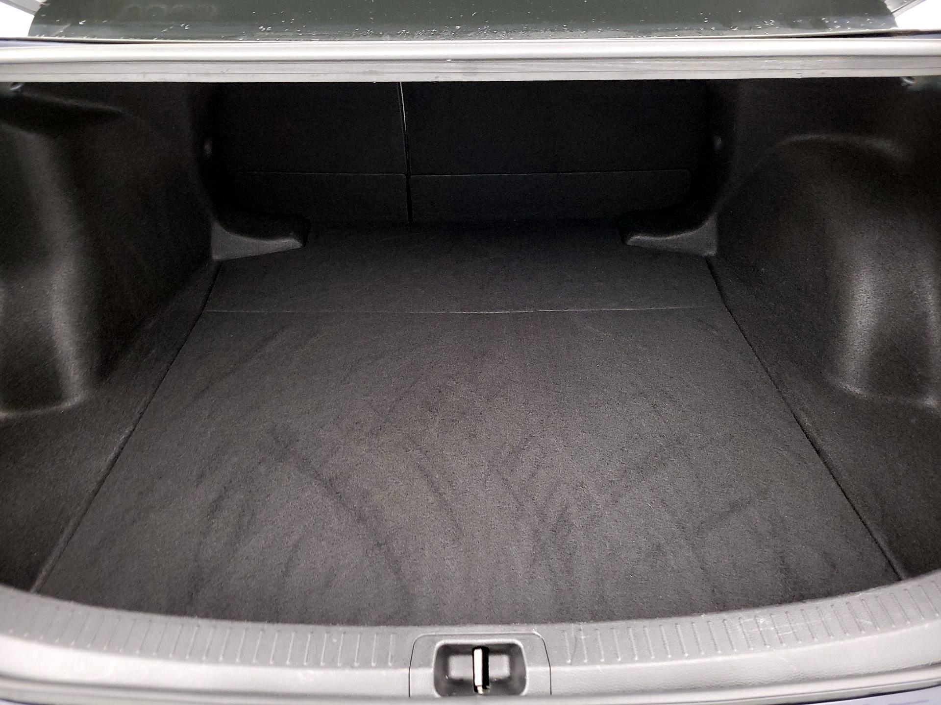 Thumbnail: 2023 Toyota Corolla - 20