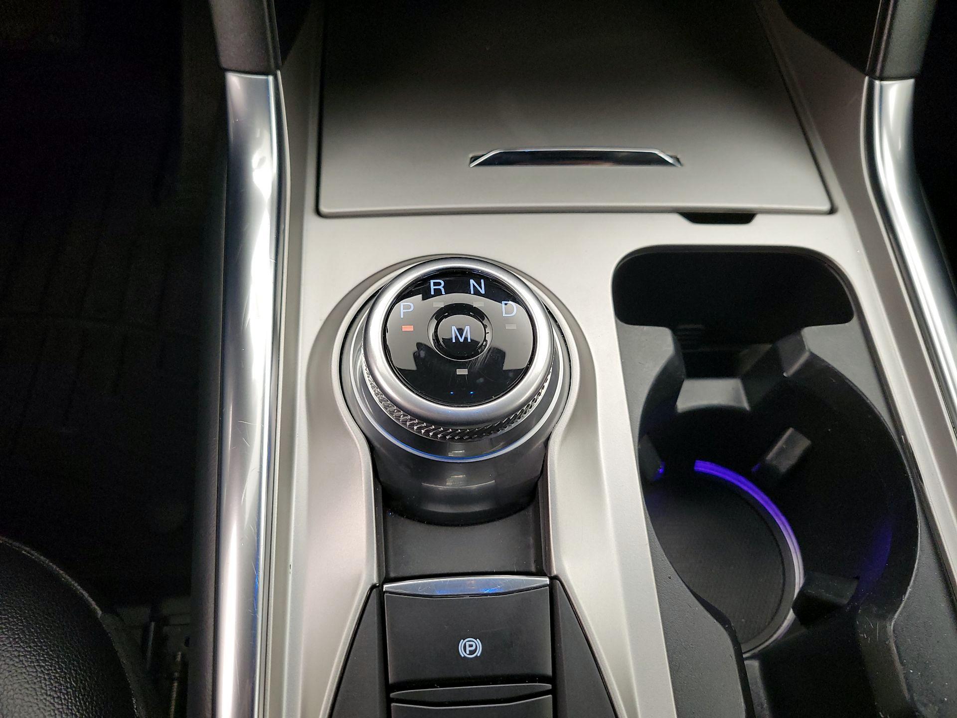 Thumbnail: 2020 Ford Explorer - 18