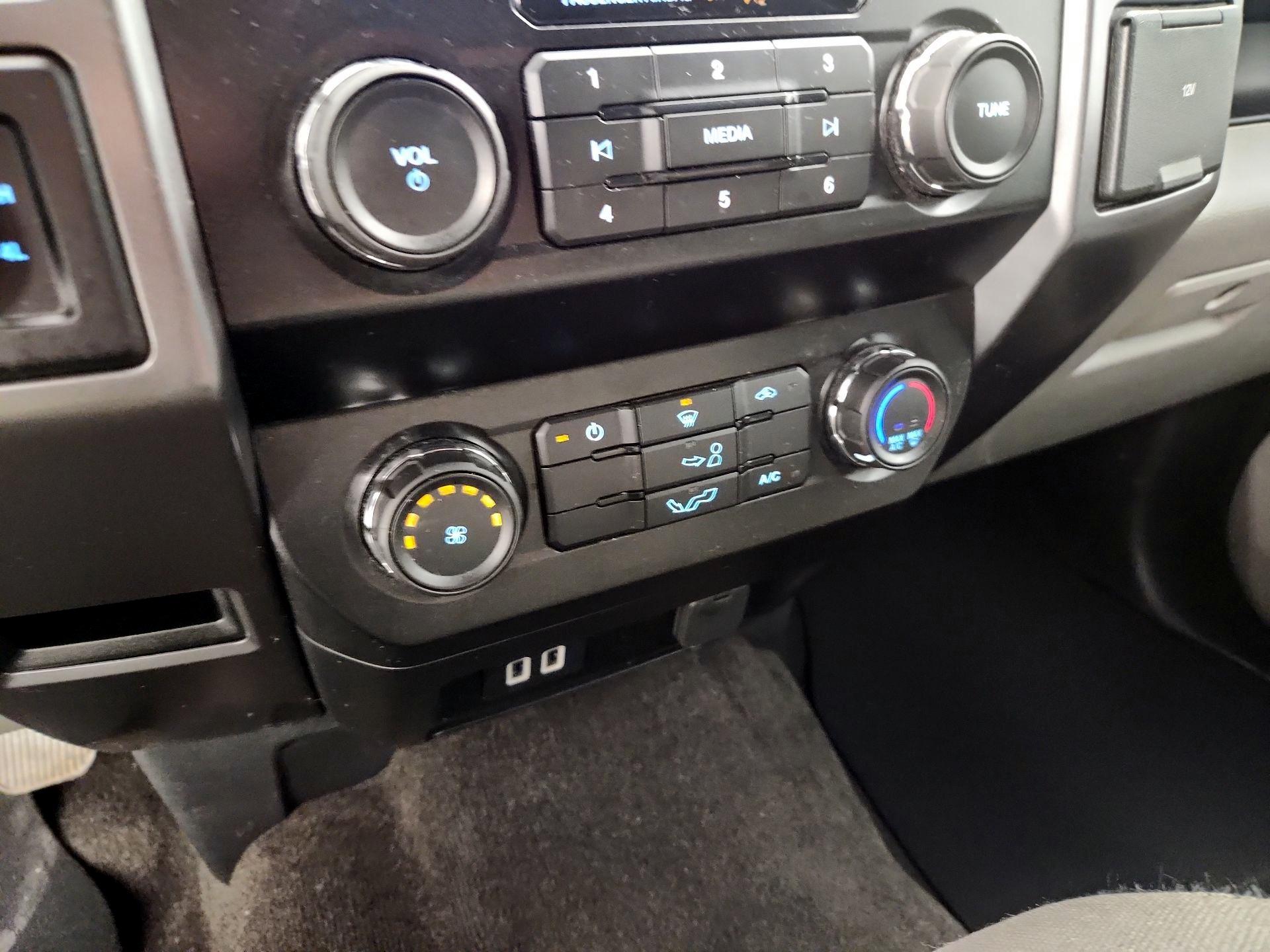 Thumbnail: 2020 Ford F-150 - 16