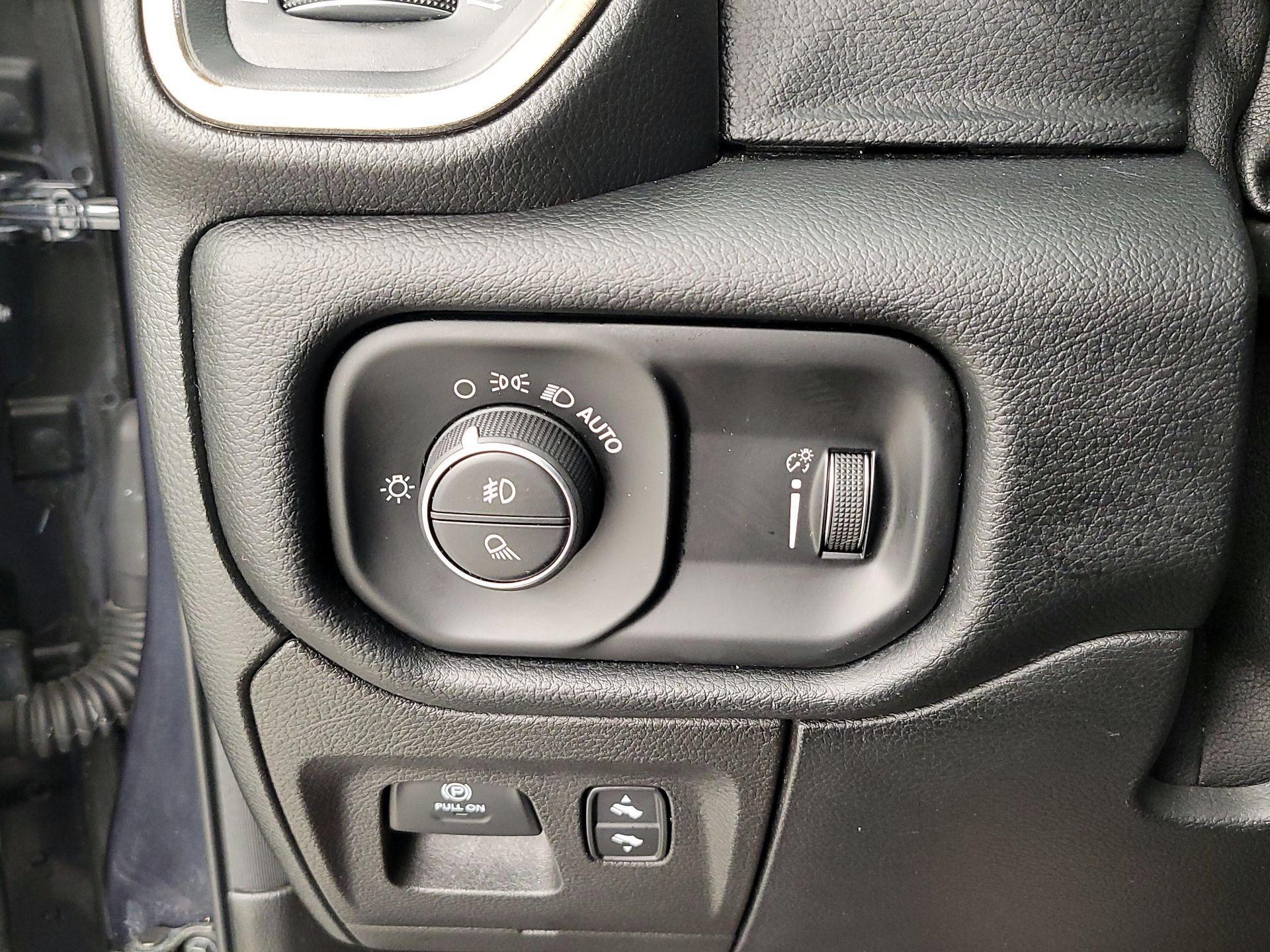 Thumbnail: 2021 RAM 1500 - 13