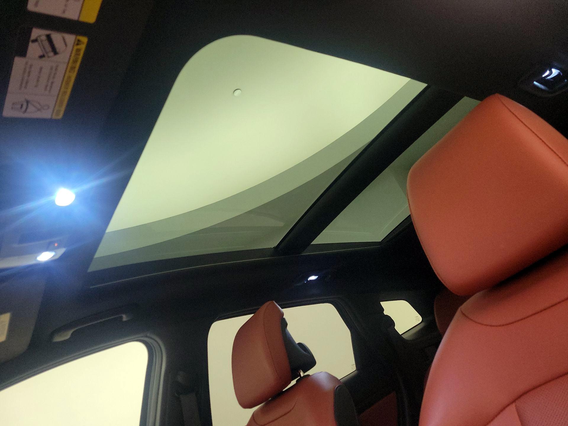 Thumbnail: 2023 Kia Sportage - 19