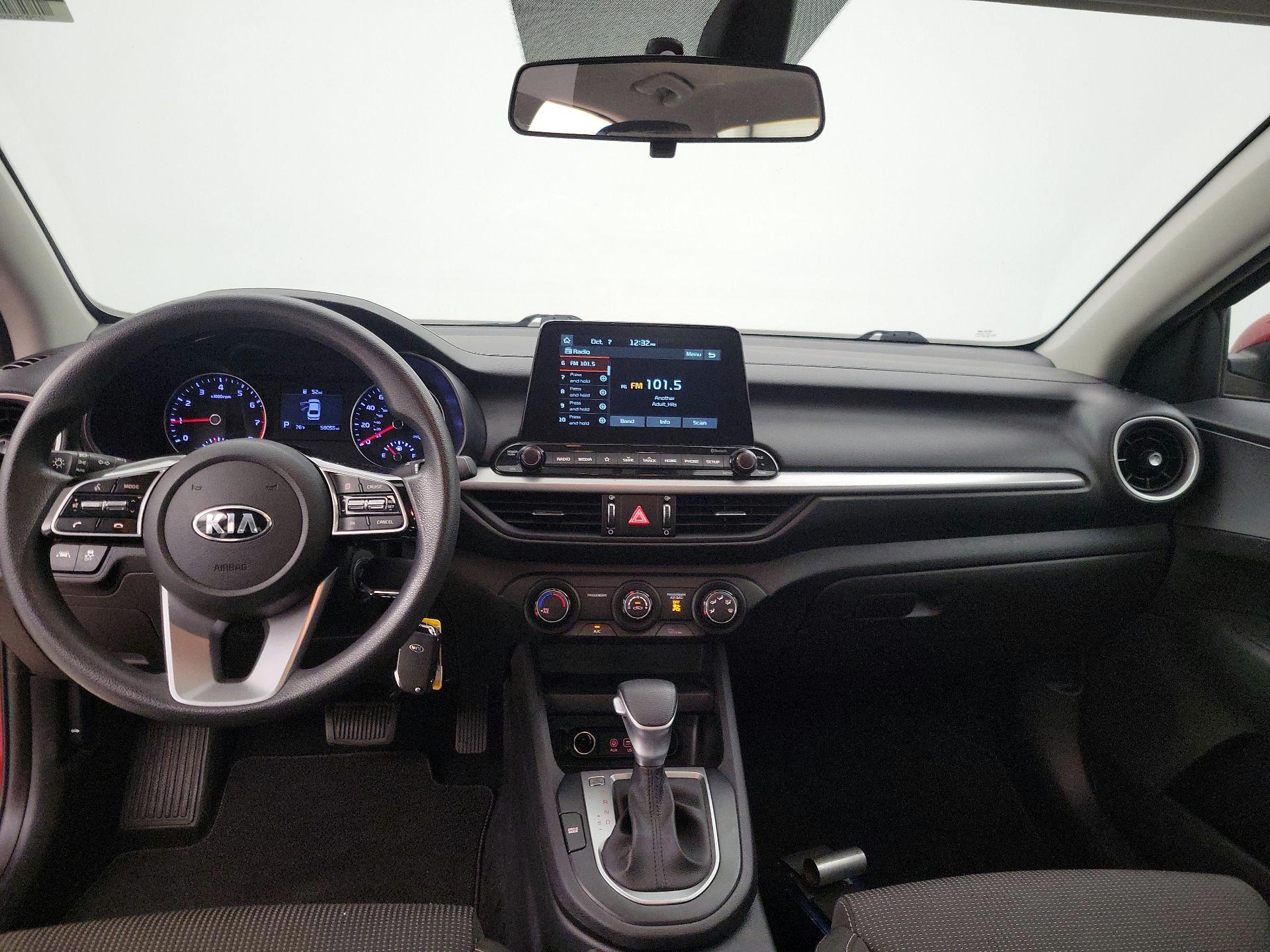 Thumbnail: 2021 Kia Forte - 9