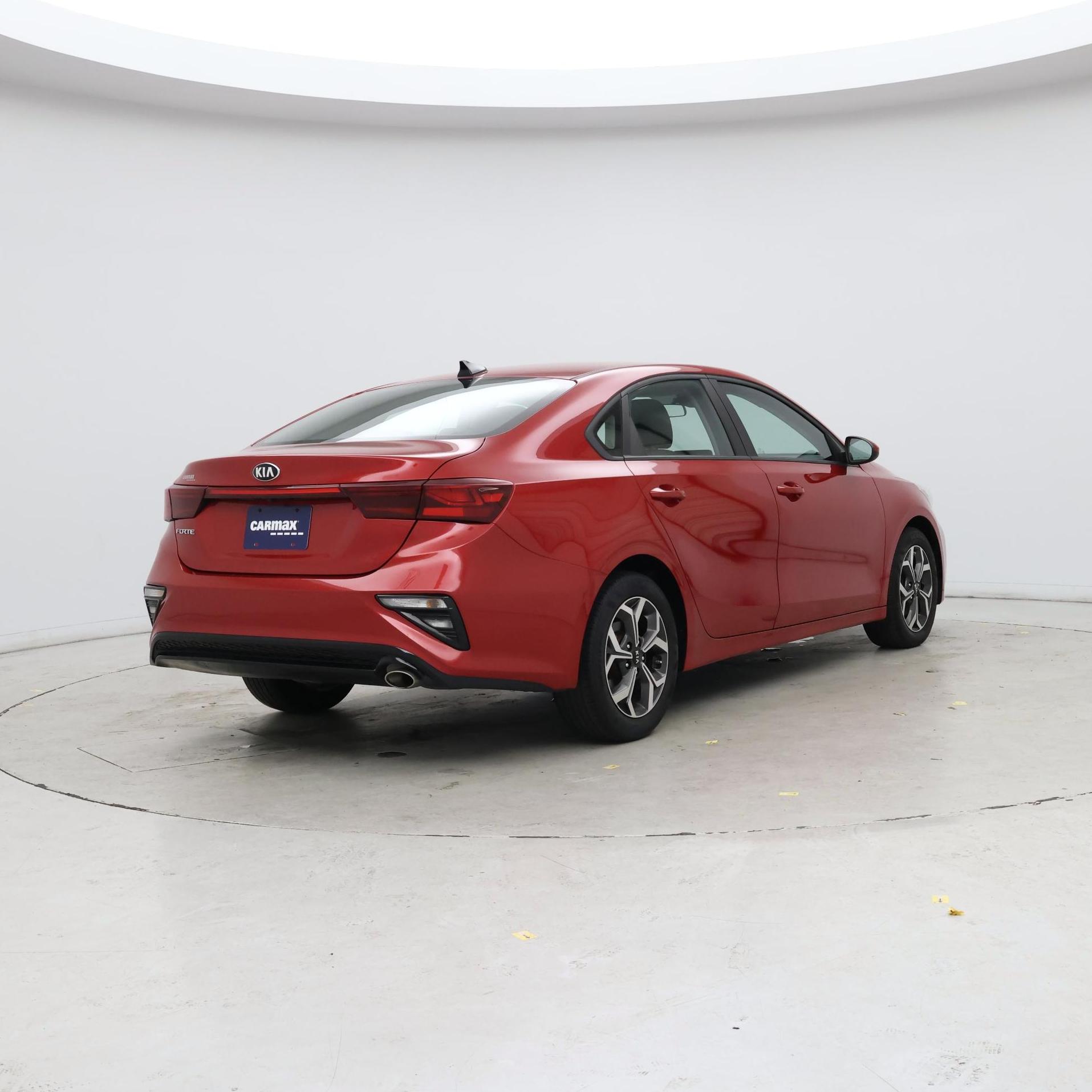 Thumbnail: 2021 Kia Forte - 8