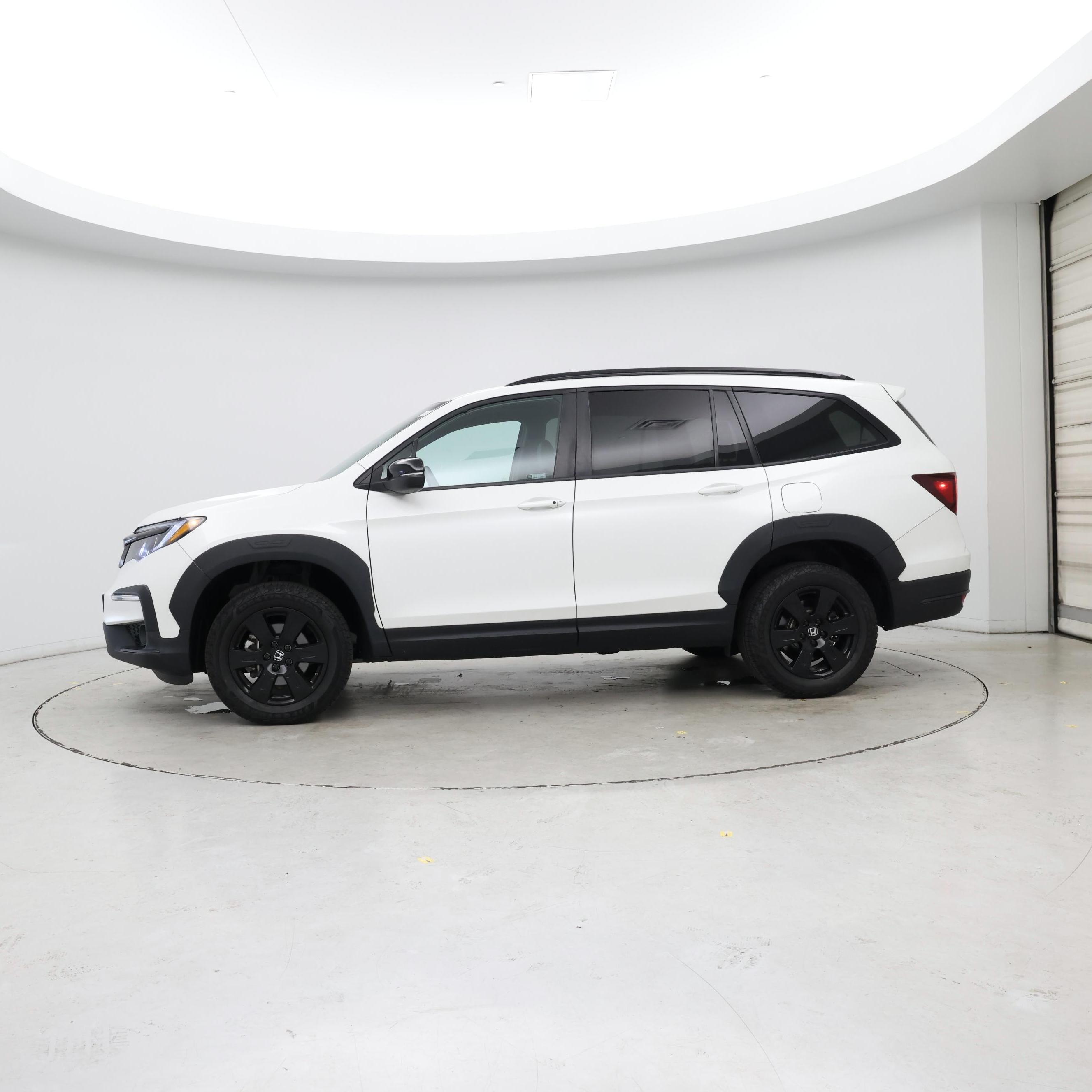 Thumbnail: 2022 Honda Pilot - 3