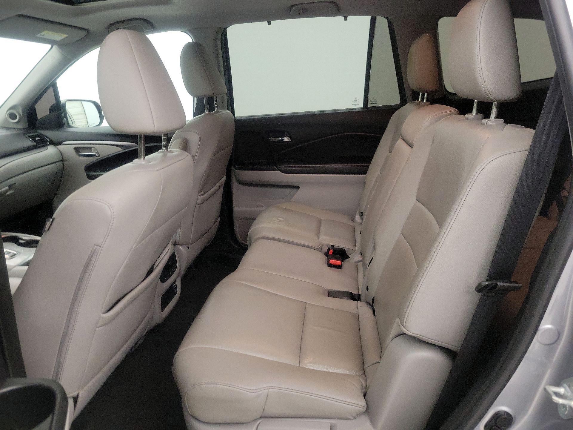 Thumbnail: 2021 Honda Pilot - 19