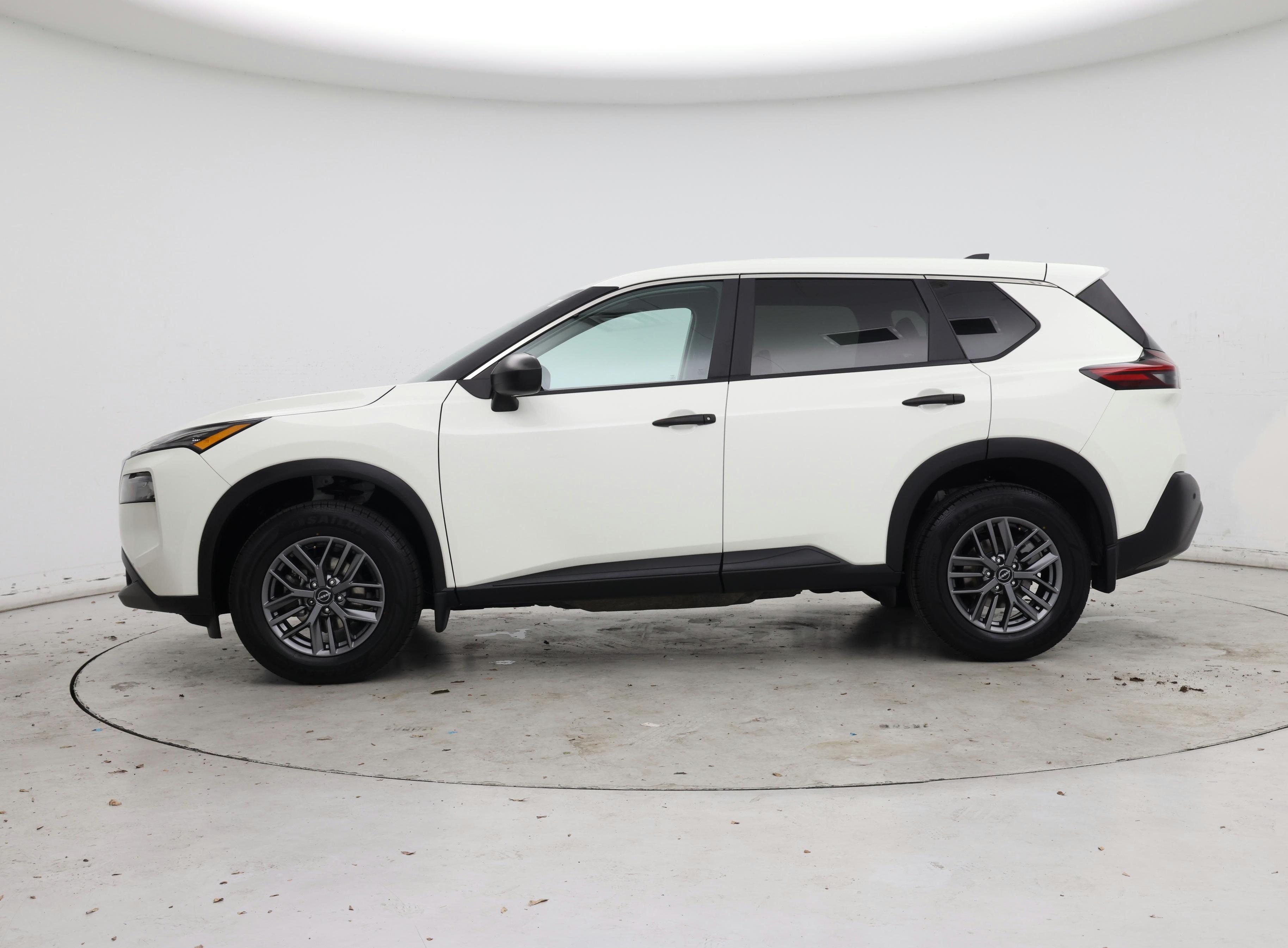 Thumbnail: 2023 Nissan Rogue - 3